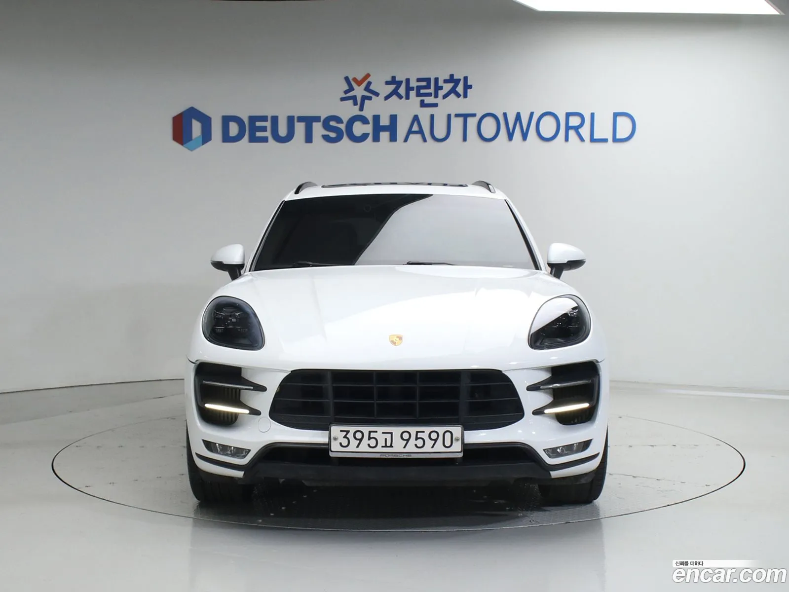 Porsche Macan 2014 — 18