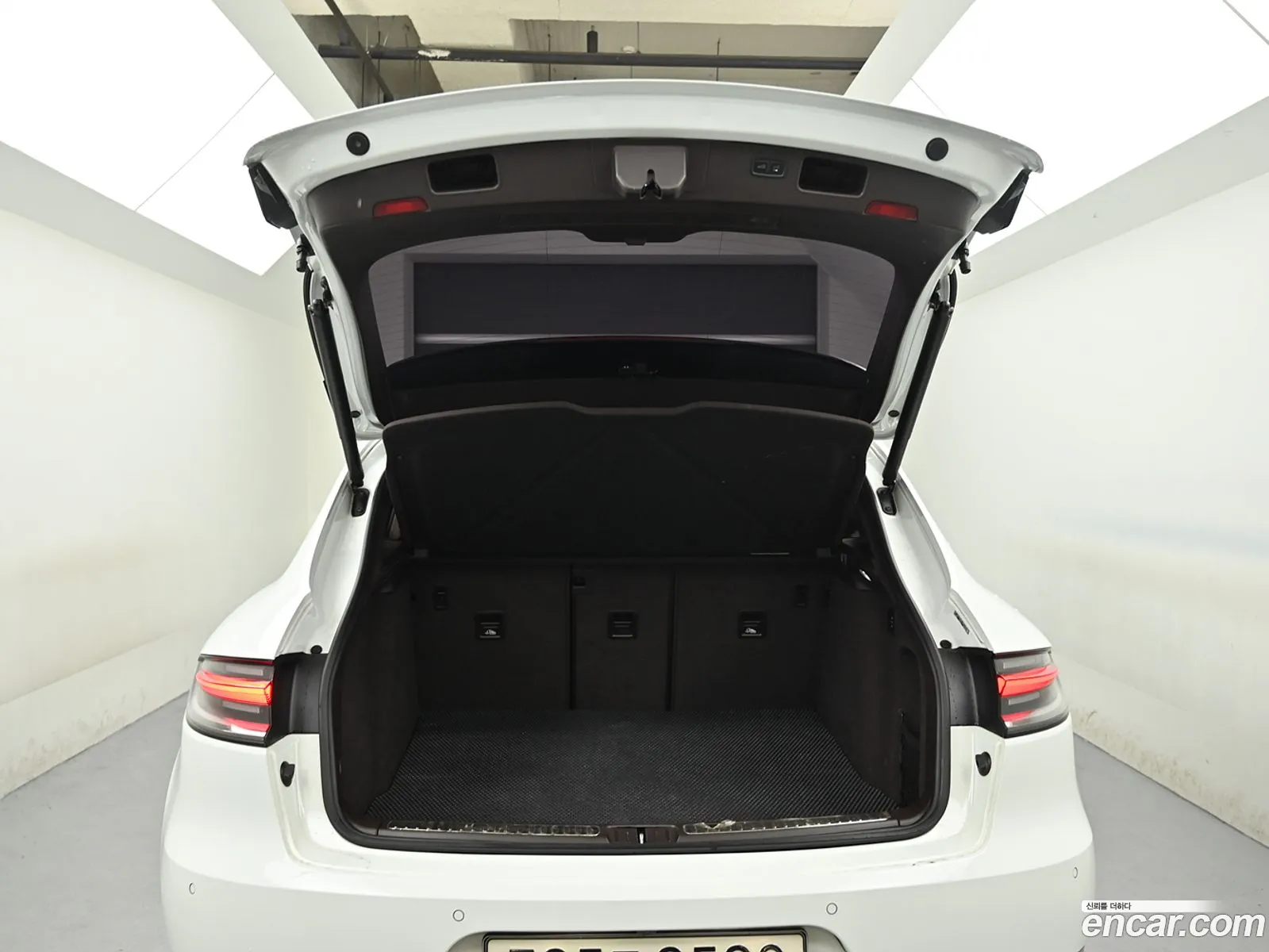 Porsche Macan 2014 — 12