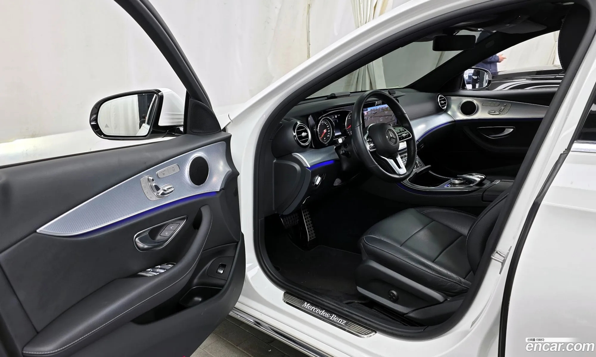 Mercedes-Benz E-Class W213 2019 WDDZF4FB0LA737256 — 15