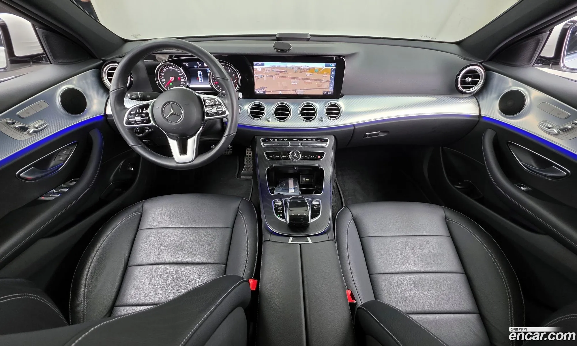 Mercedes-Benz E-Class W213 2019 WDDZF4FB0LA737256 — 4
