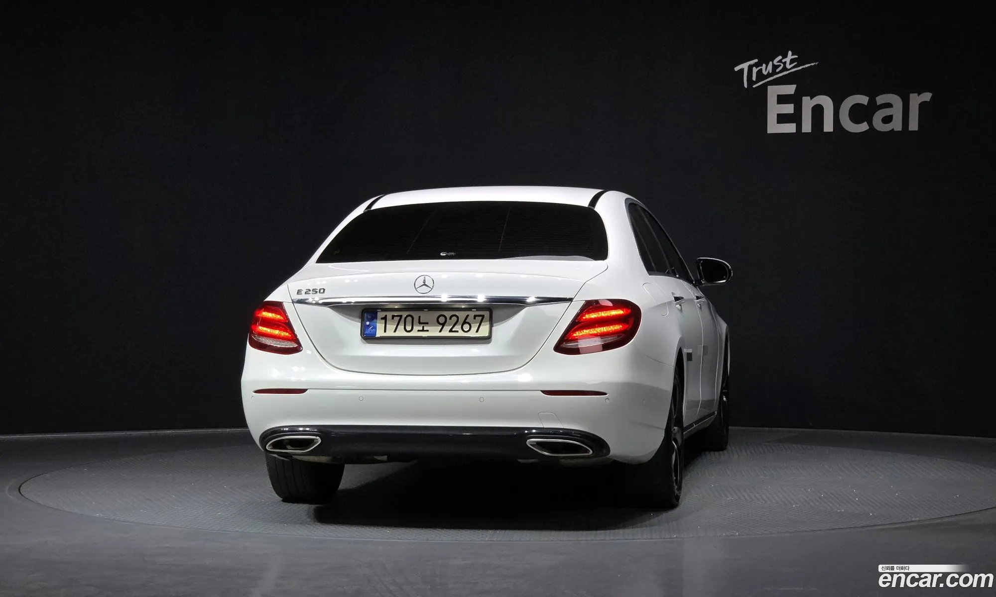 Mercedes-Benz E-Class W213 2019 WDDZF4FB0LA737256 — 6