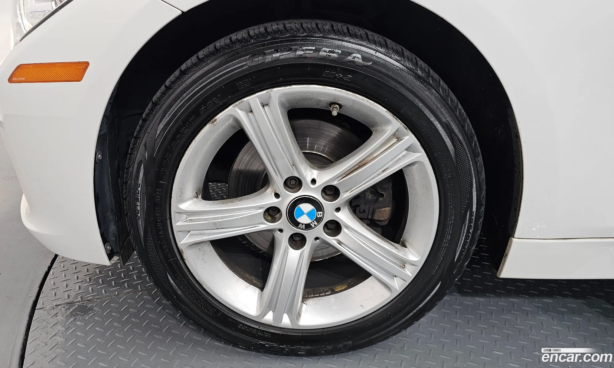 BMW 3 Series 2014 WBA3D3109FK275619 — 10