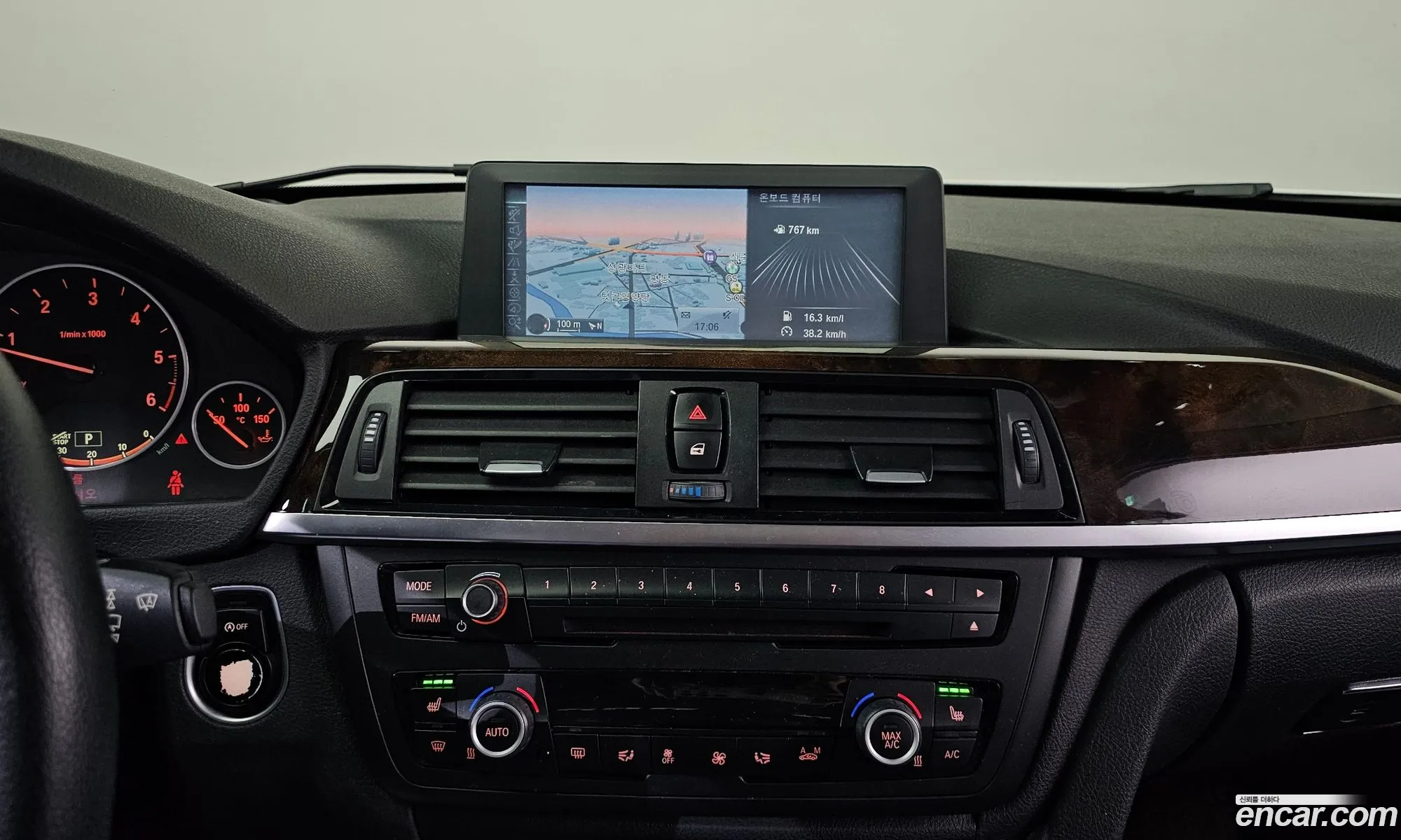 BMW 3 Series 2014 WBA3D3109FK275619 — 3