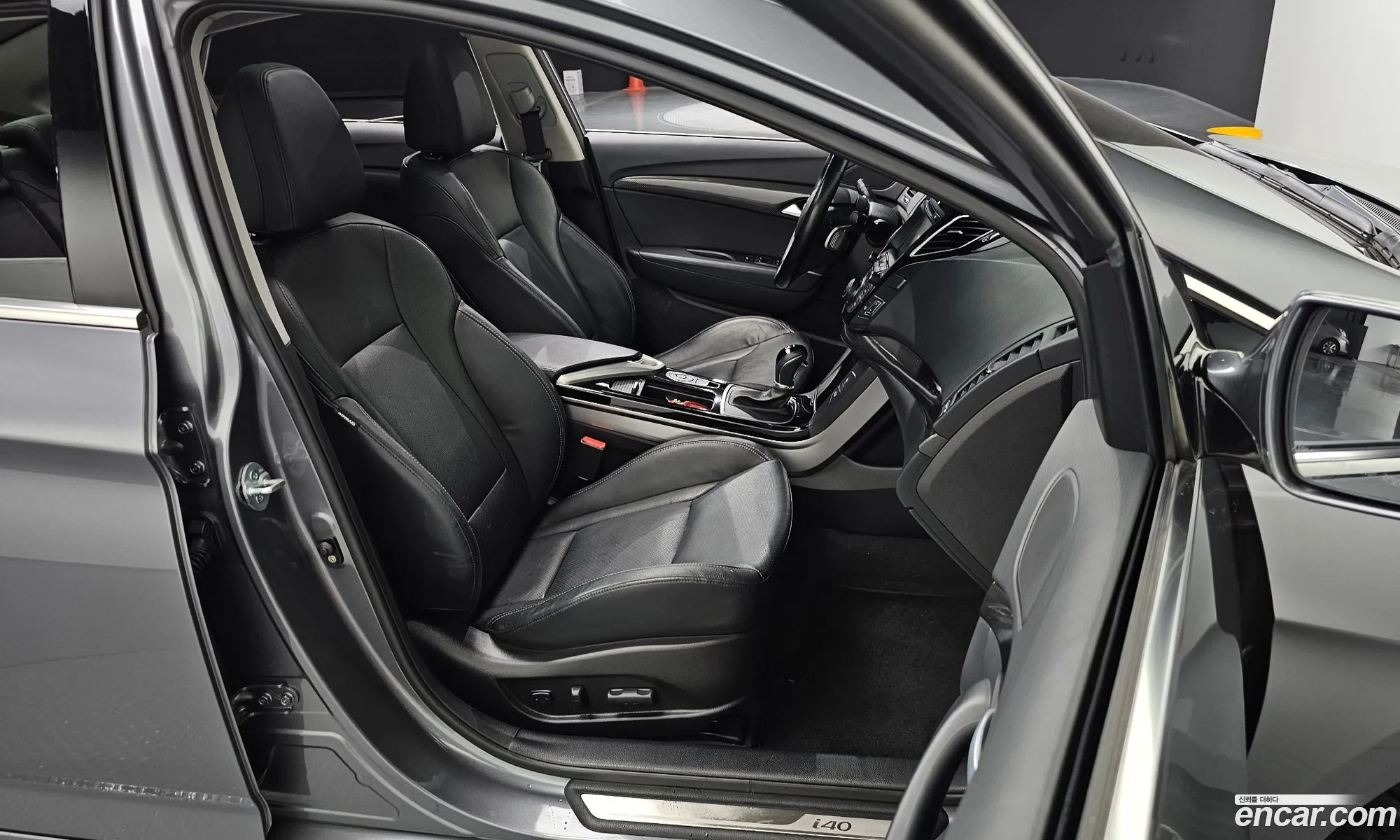 Hyundai i40 Saloon 2014 — 16