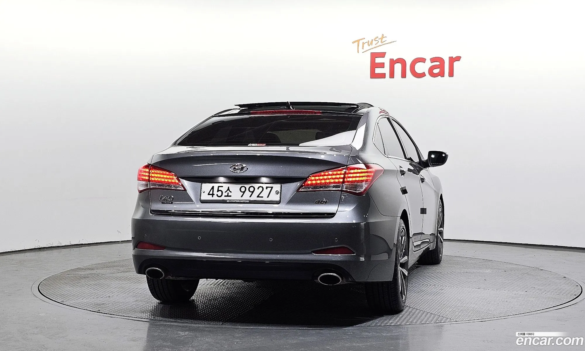 Hyundai i40 Saloon 2014 — 18