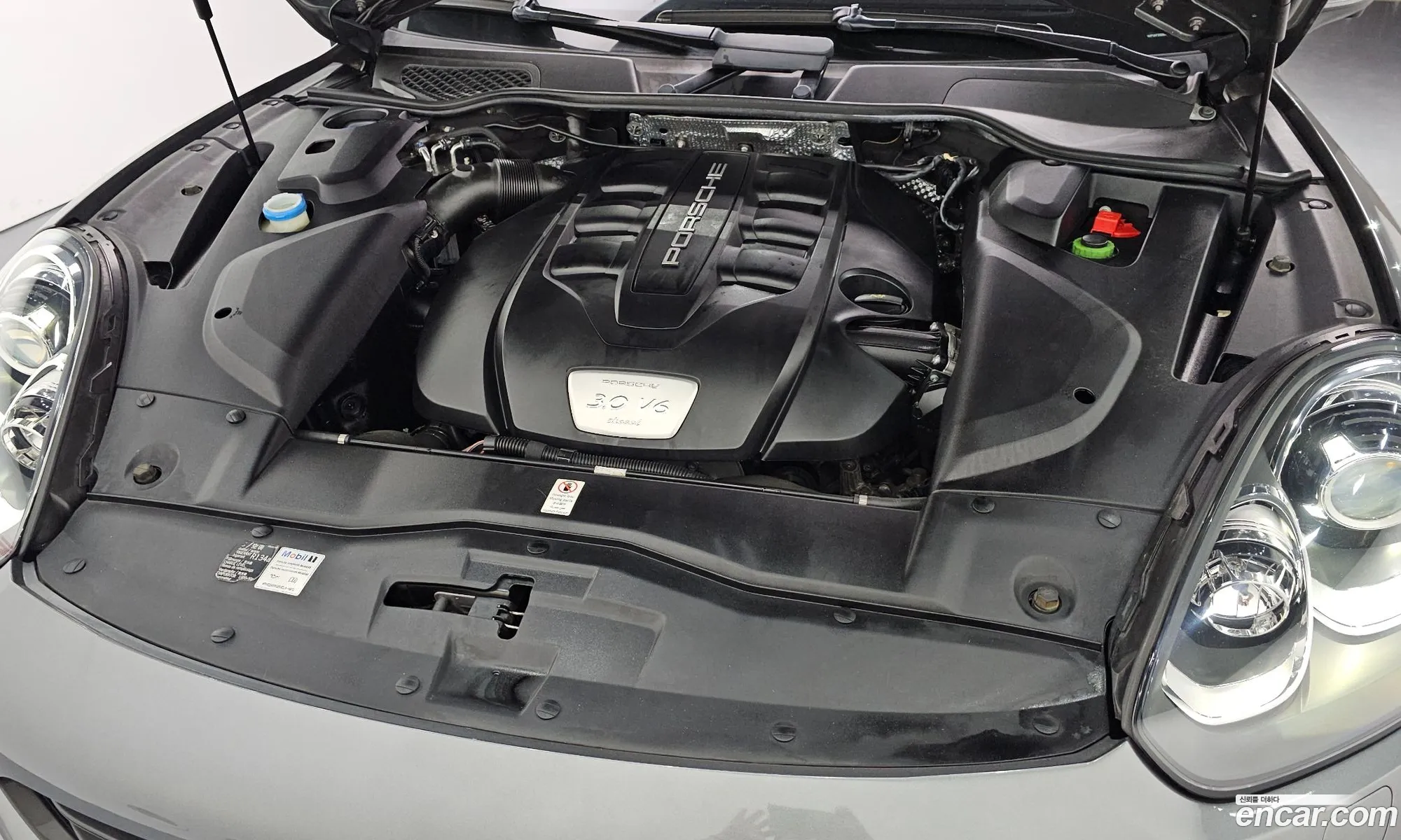 Porsche Cayenne 2016 WP1AF2926GKA47923 — 15
