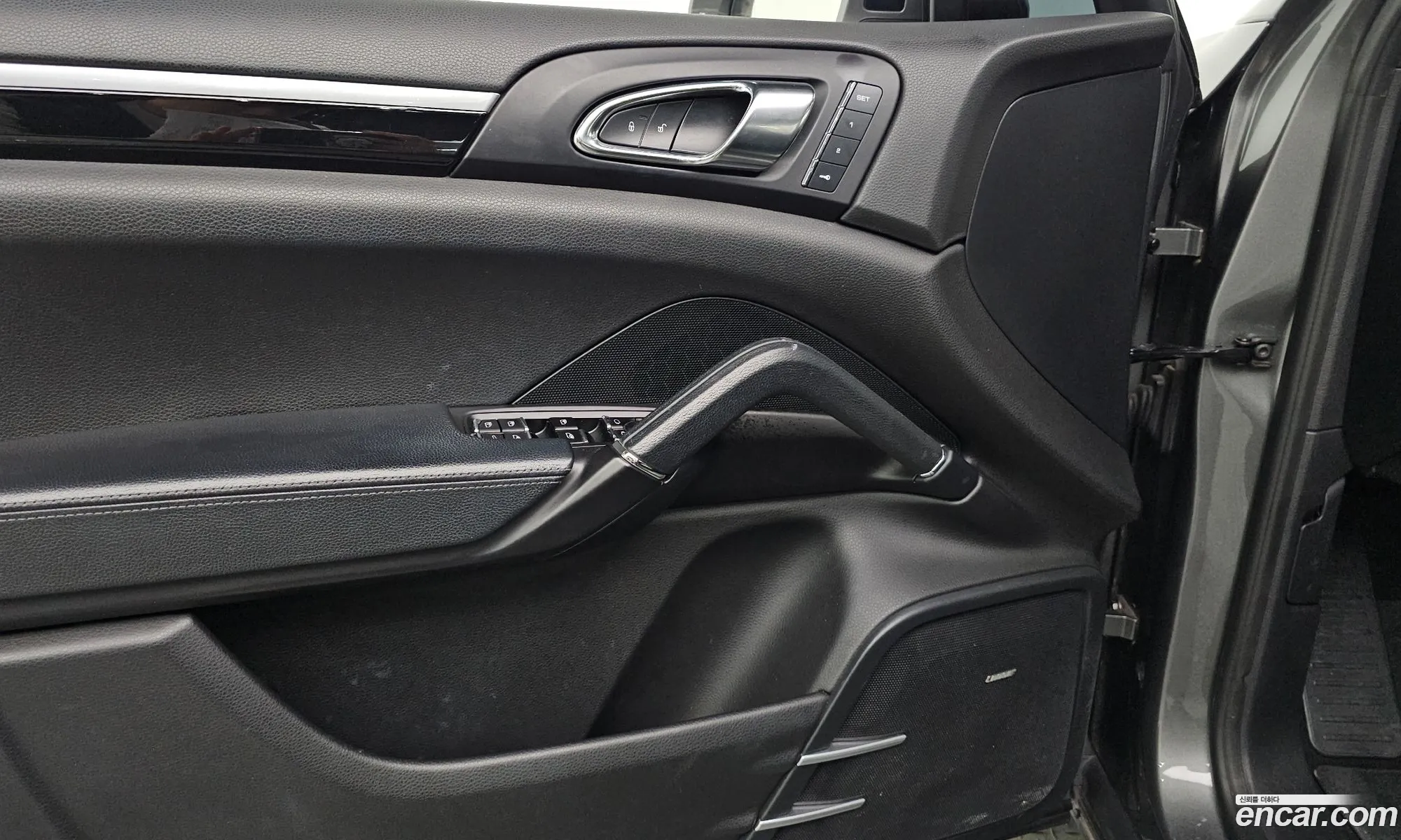 Porsche Cayenne 2016 WP1AF2926GKA47923 — 8