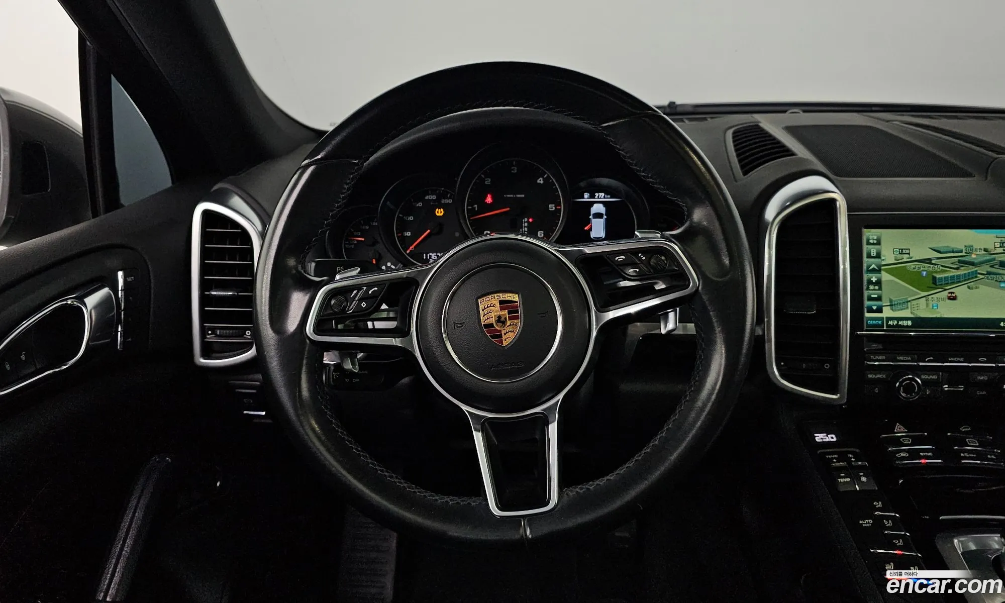Porsche Cayenne 2016 WP1AF2926GKA47923 — 9