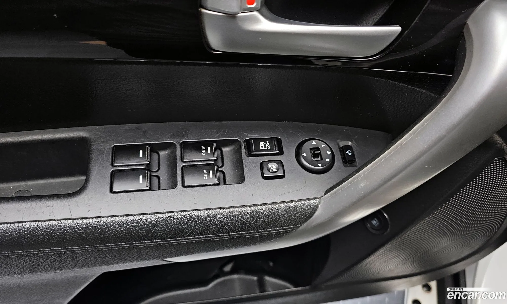 Kia Sorento R 2011 — 10