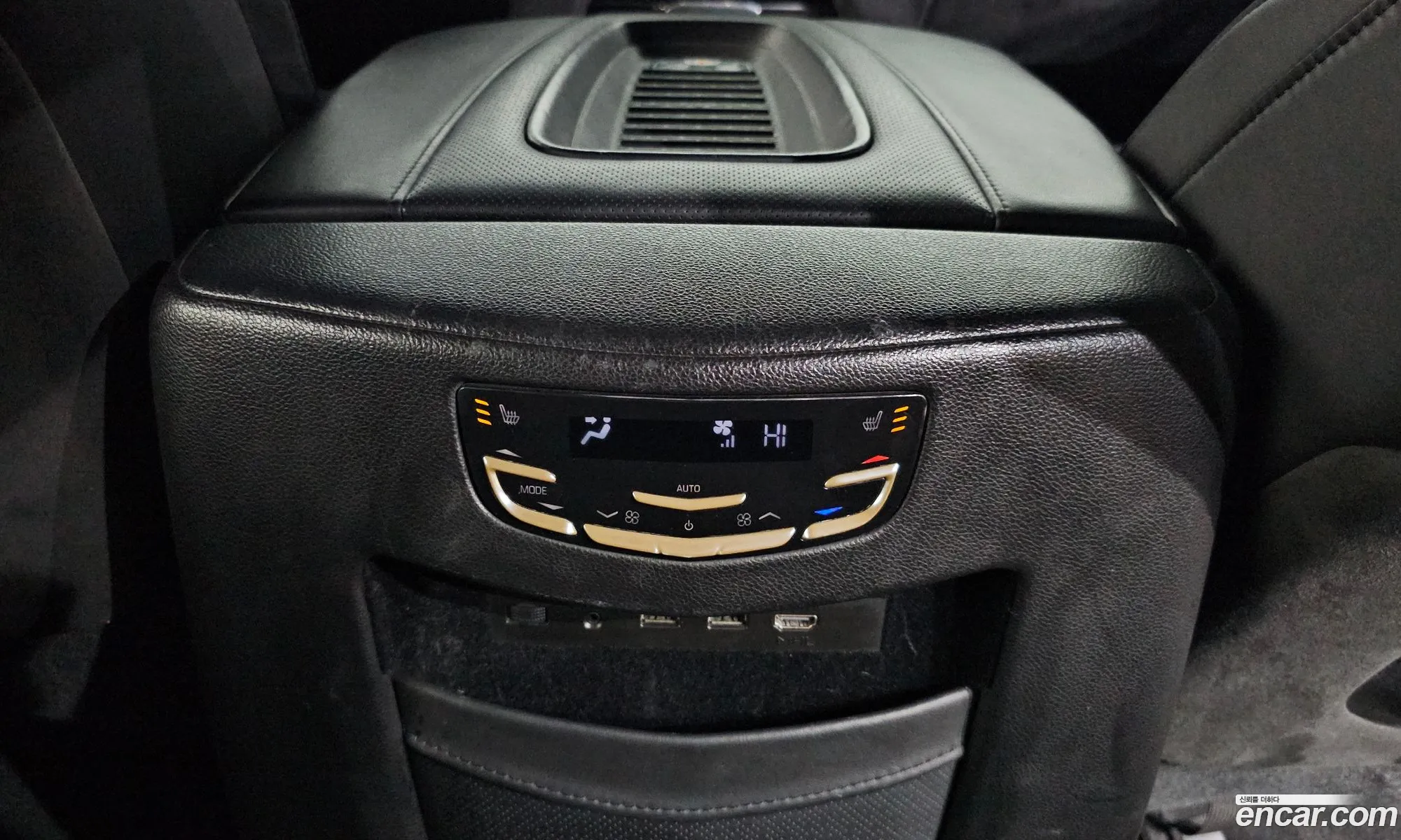 Cadillac Escalade 2018 1GYS48KJ8JR319106 — 11