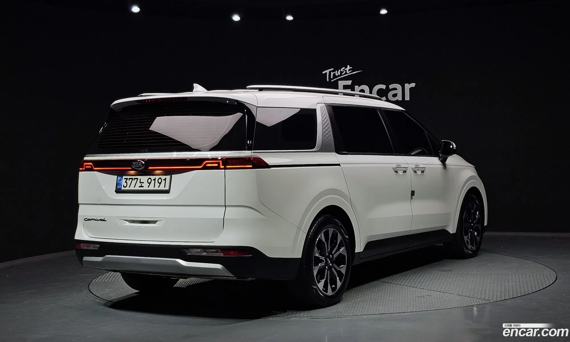 Kia Carnival 2021 KNANB81BBMS116458 — 5