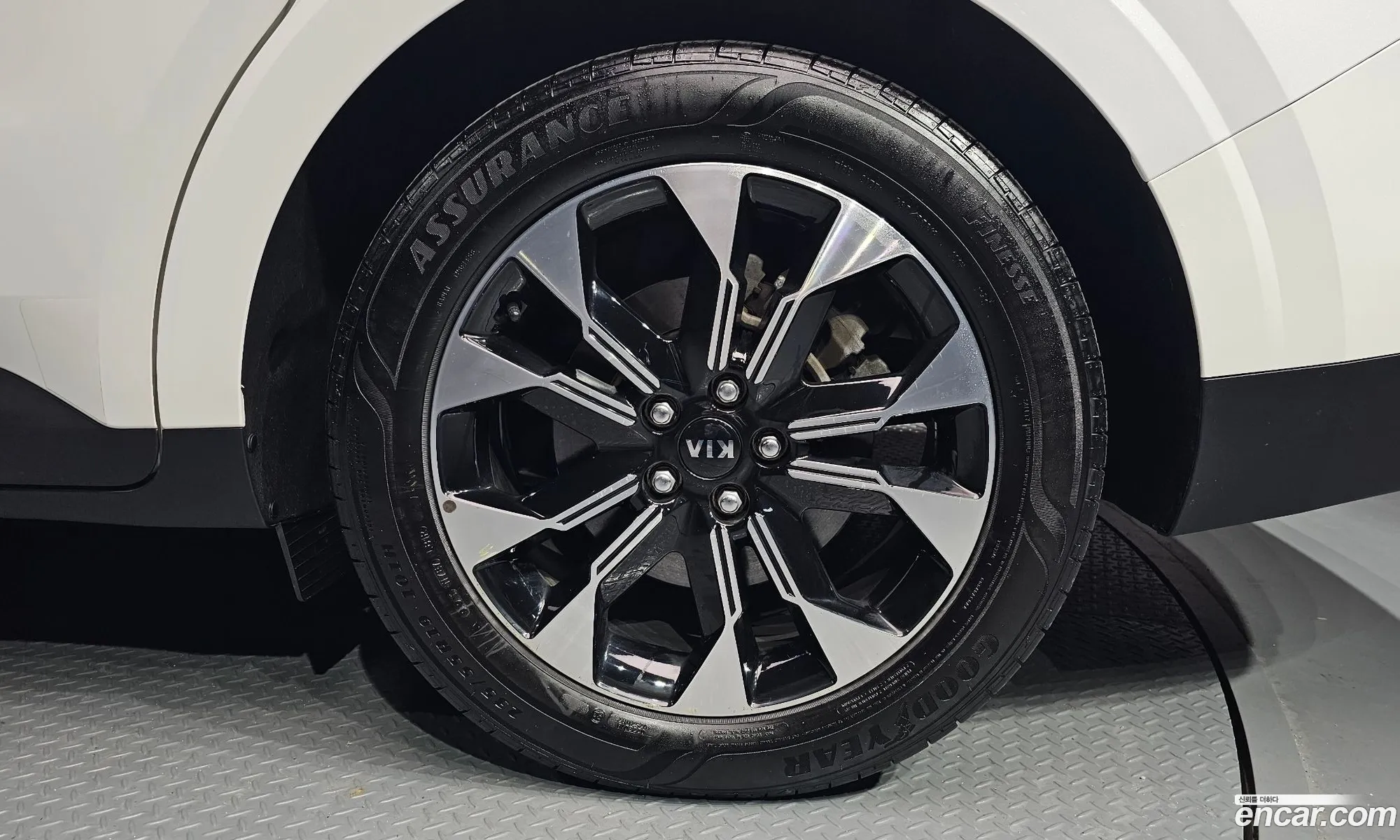 Kia Carnival 2021 KNANB81BBMS116458 — 13