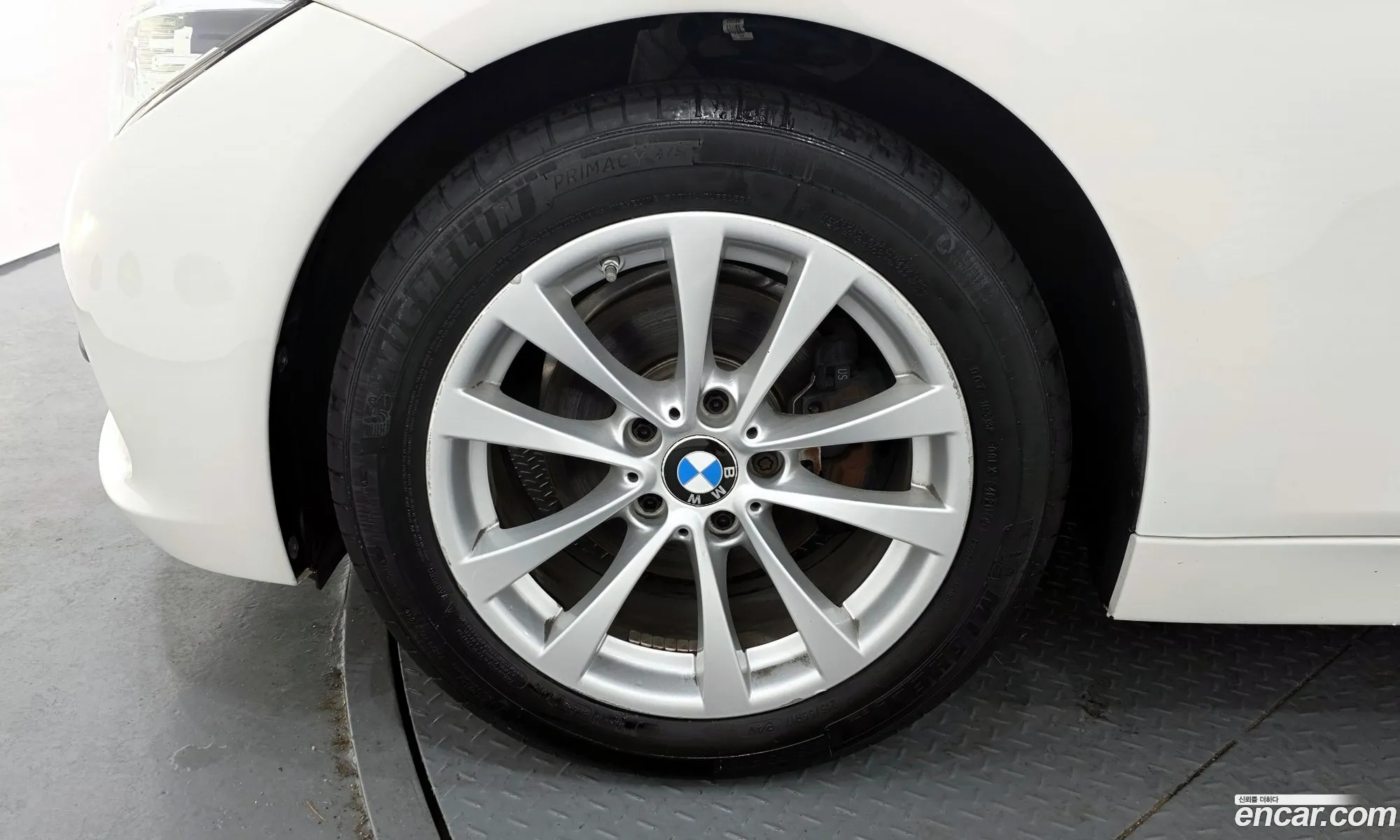BMW 3 Series 2016 WBA8C9109GK653189 — 7