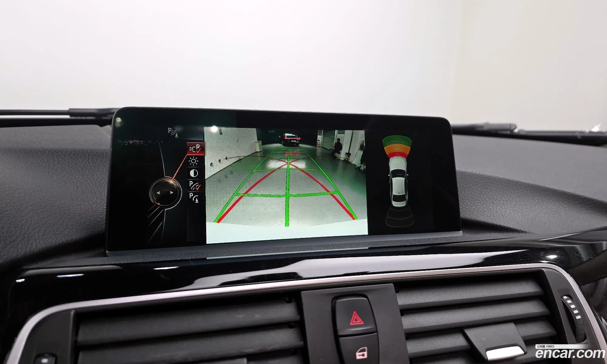 BMW 3 Series 2016 WBA8C9109GK653189 — 13