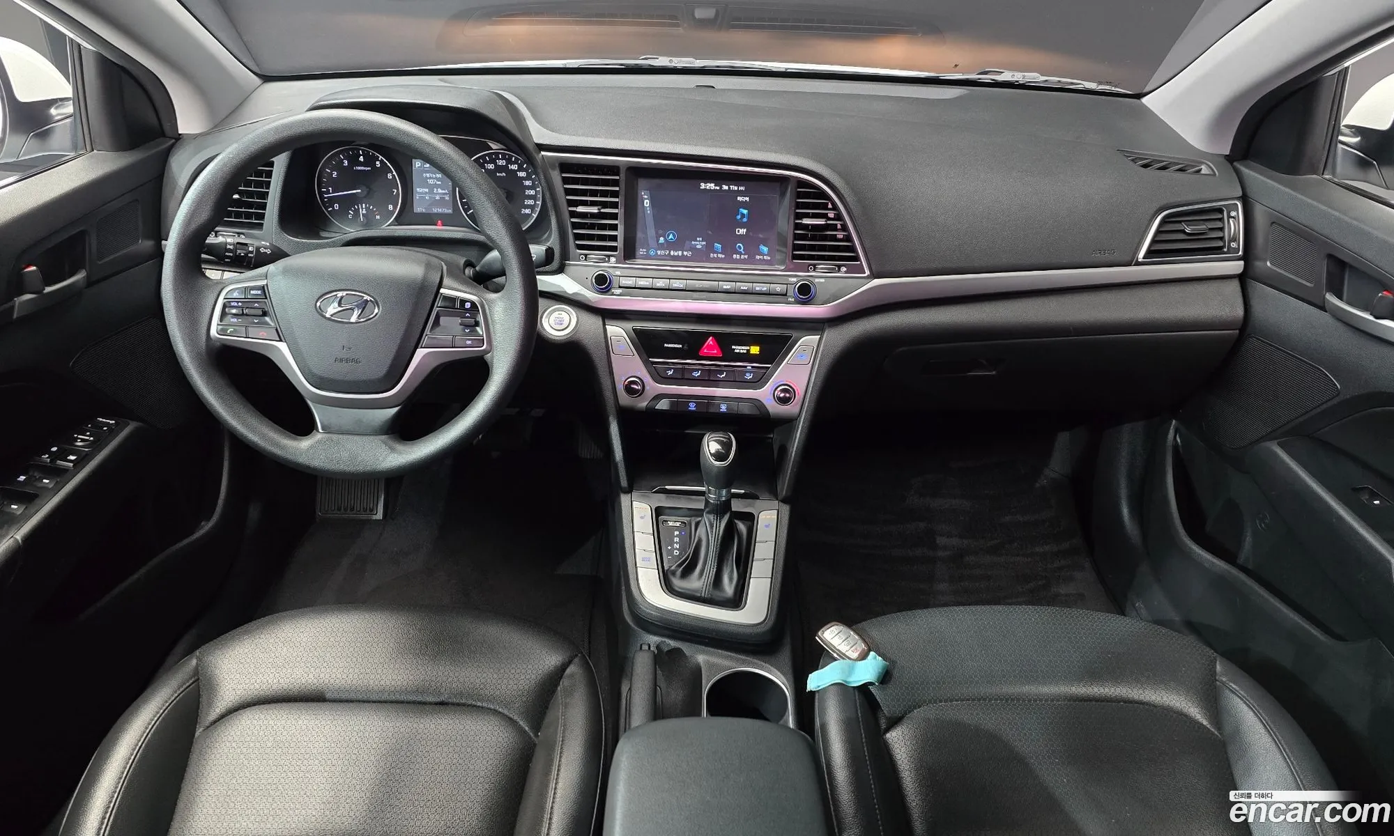 Hyundai Elantra AD 2018 — 9