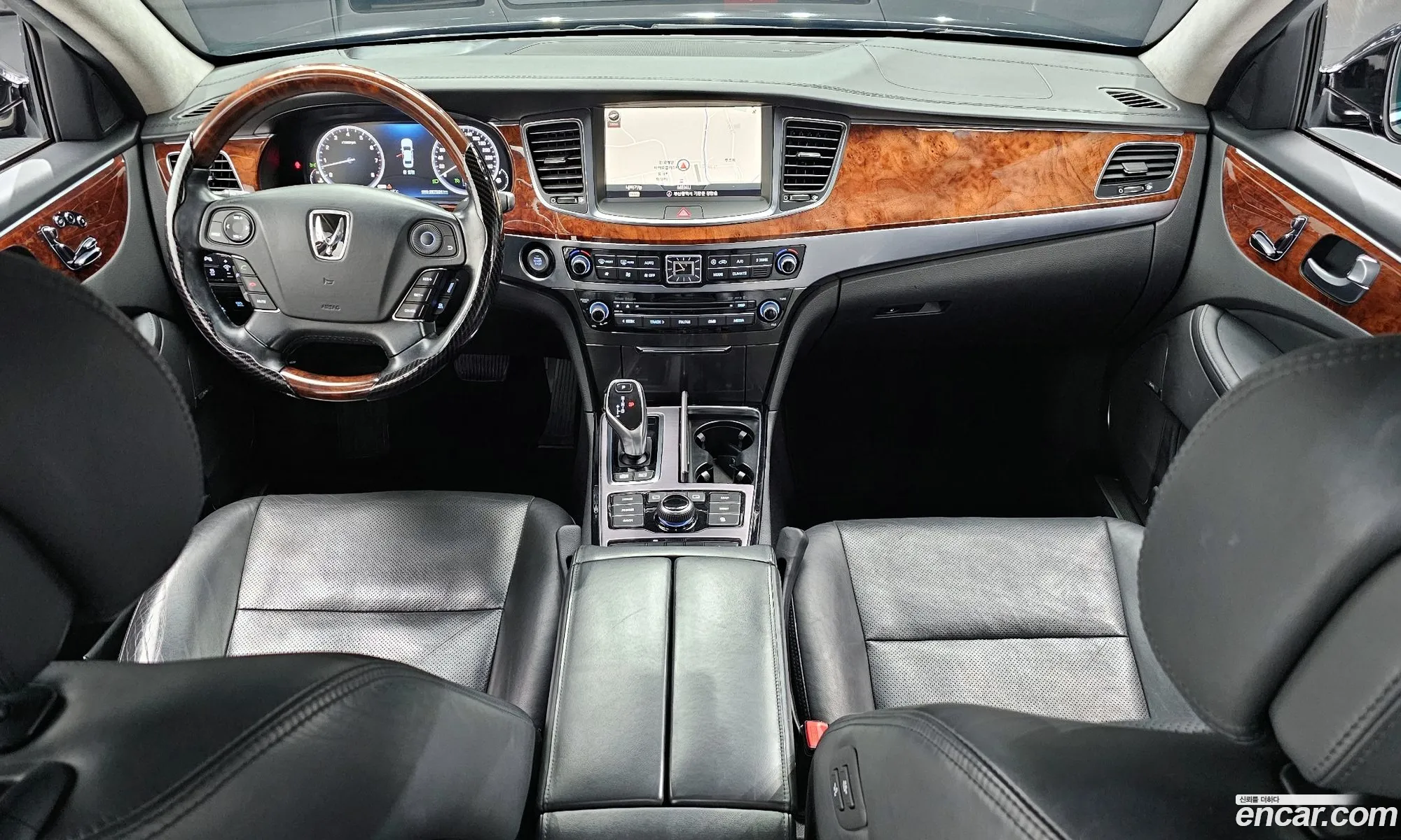Hyundai Equus 2014 — 18