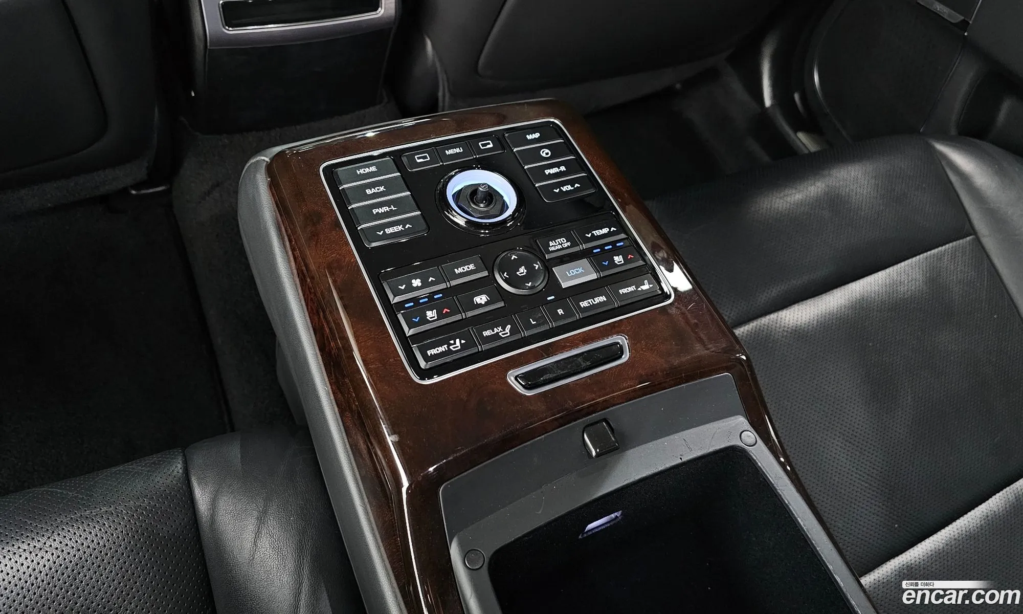 Hyundai Equus 2014 — 8
