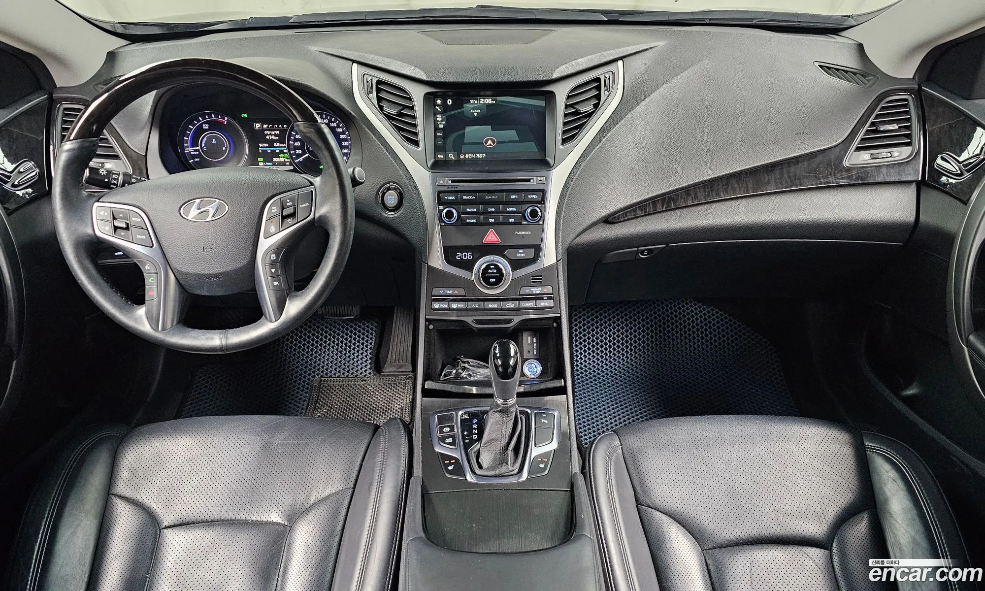 Hyundai Grandeur HG Hybrid 2016 — 19