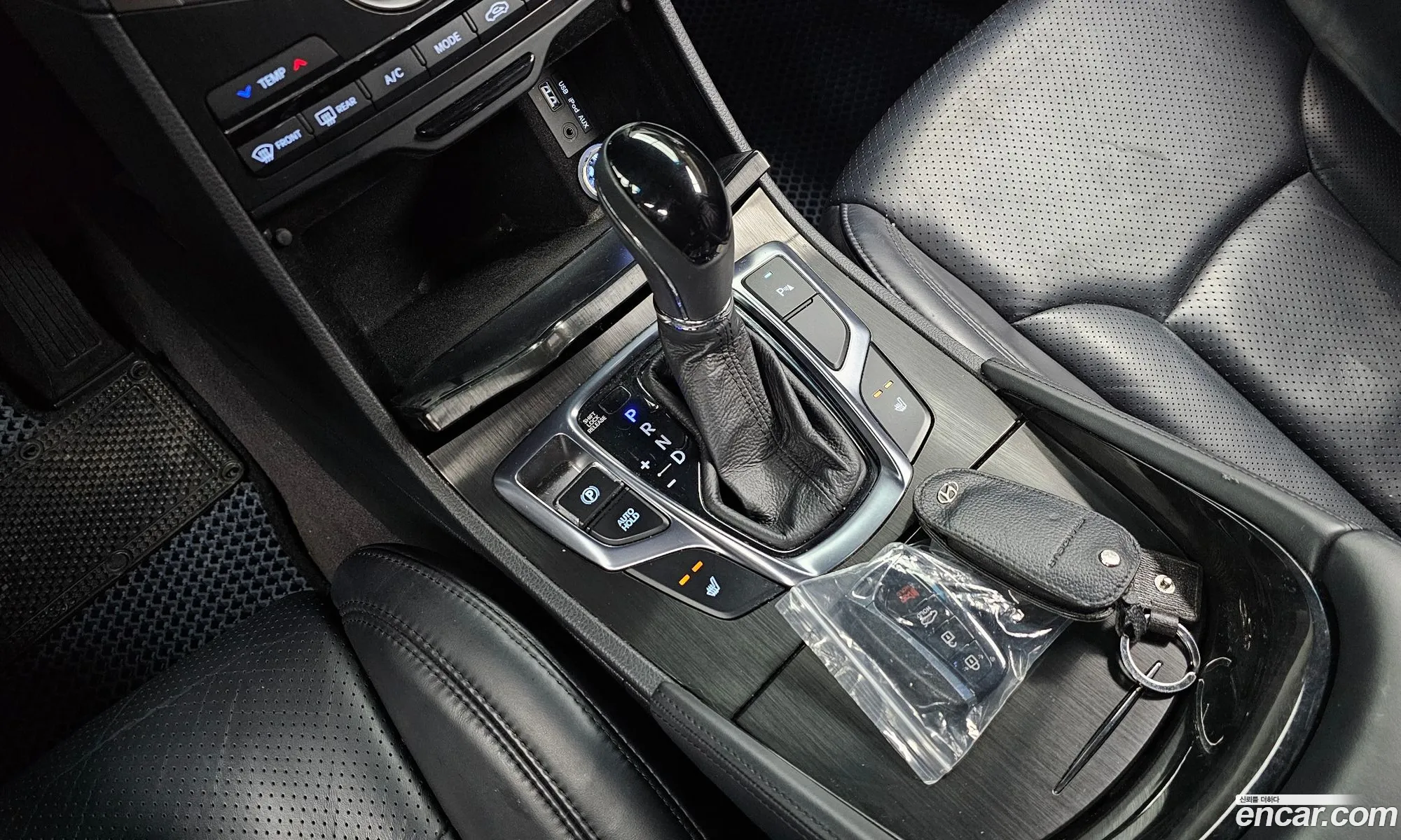 Hyundai Grandeur HG Hybrid 2016 — 14