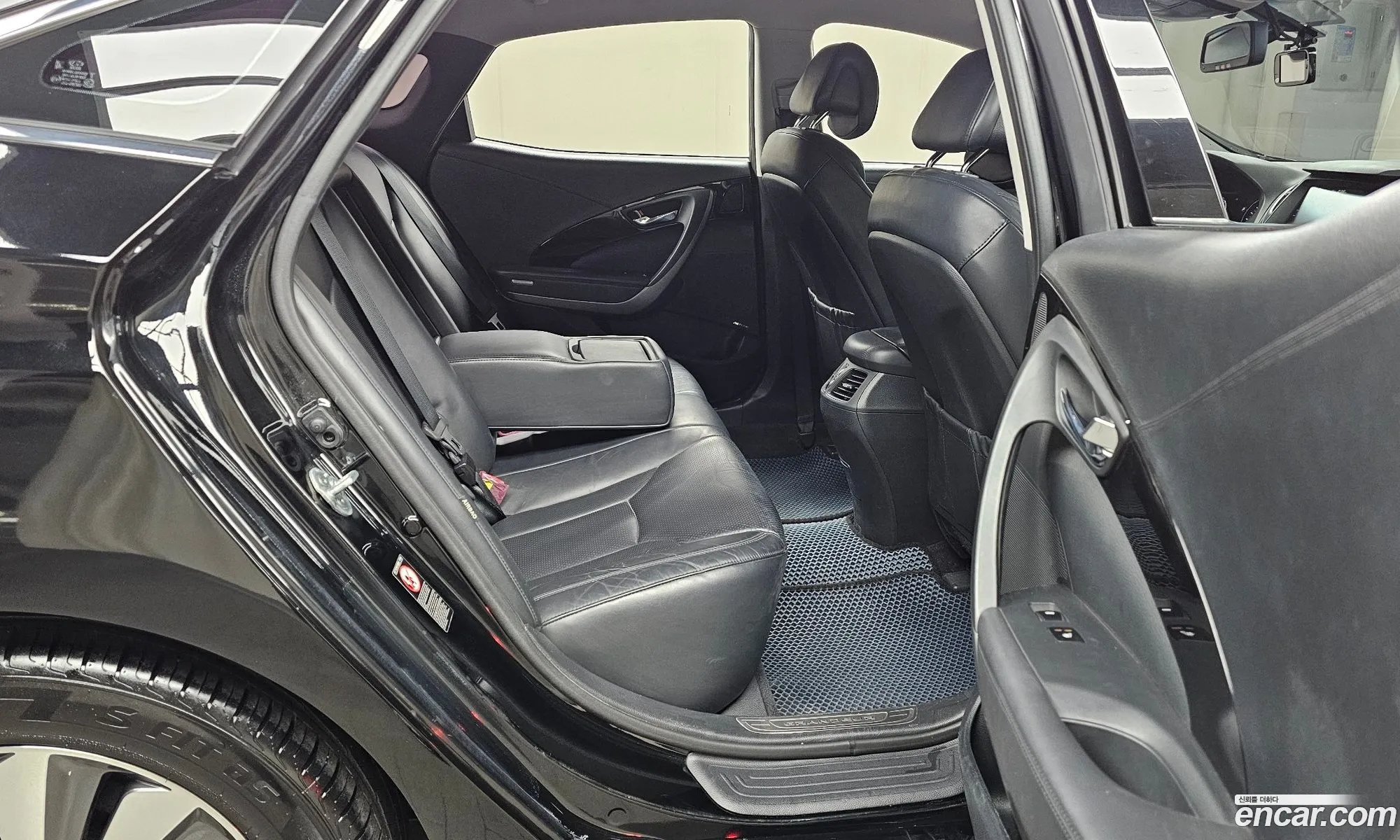 Hyundai Grandeur HG Hybrid 2016 — 16