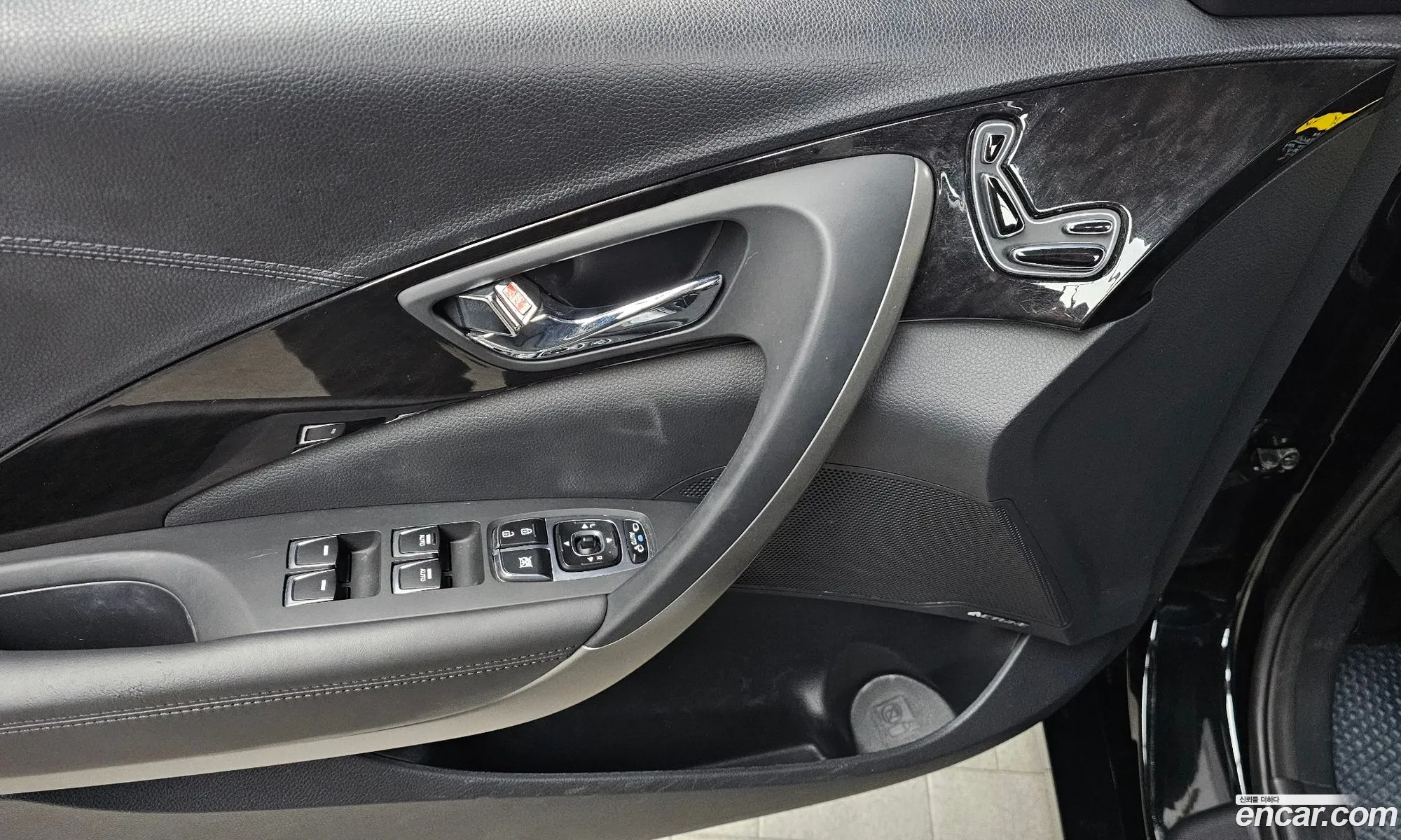 Hyundai Grandeur HG Hybrid 2016 — 4