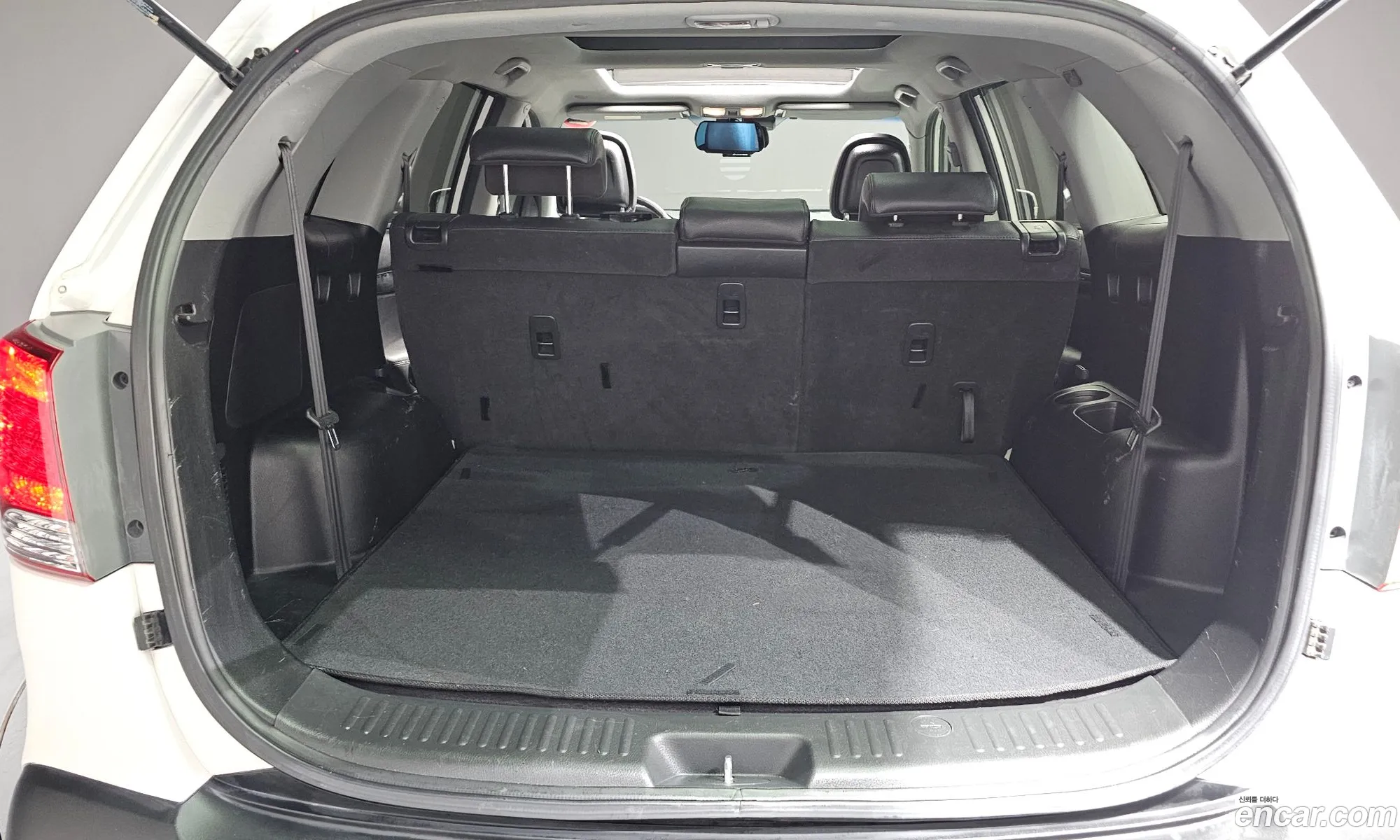 Kia Sorento R 2011 — 18