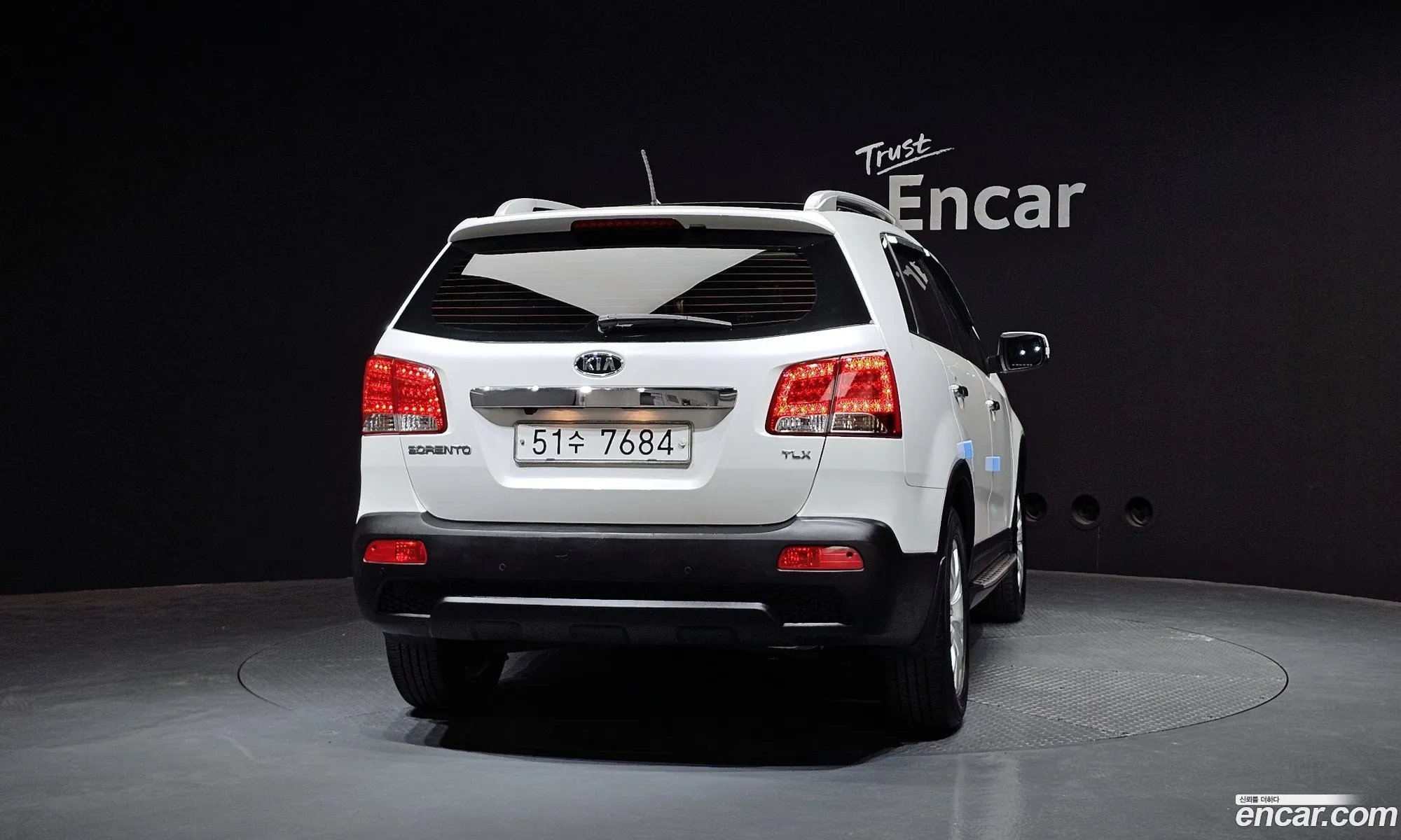 Kia Sorento R 2011 — 13