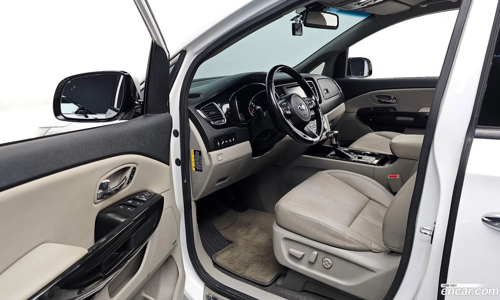 Kia Carnival 2018 — 12