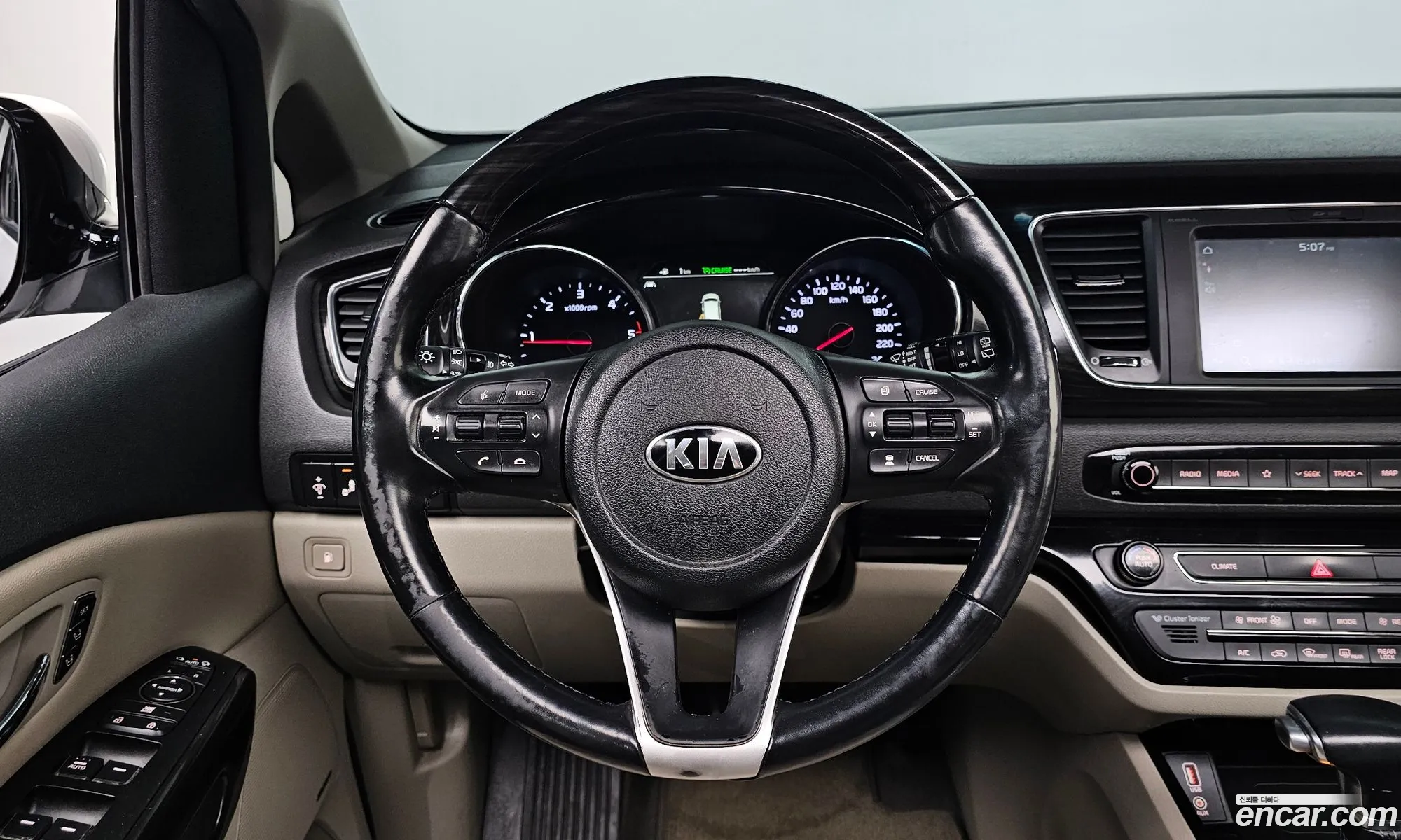 Kia Carnival 2018 — 20