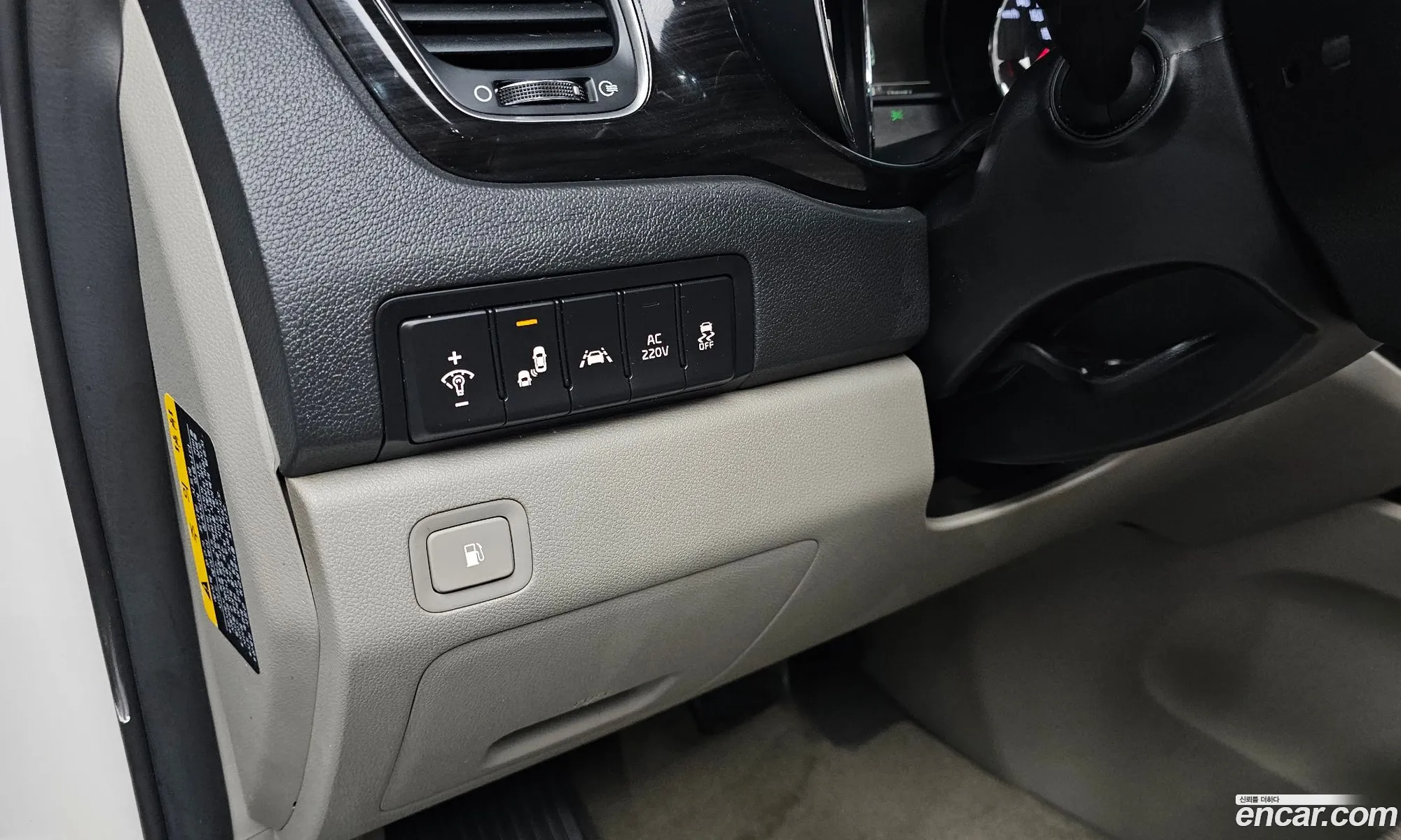 Kia Carnival 2018 — 19