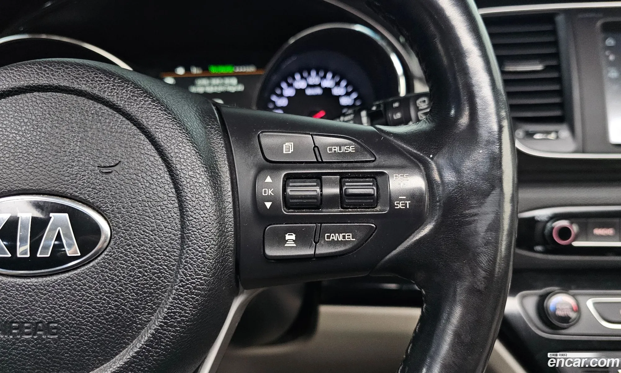 Kia Carnival 2018 — 17