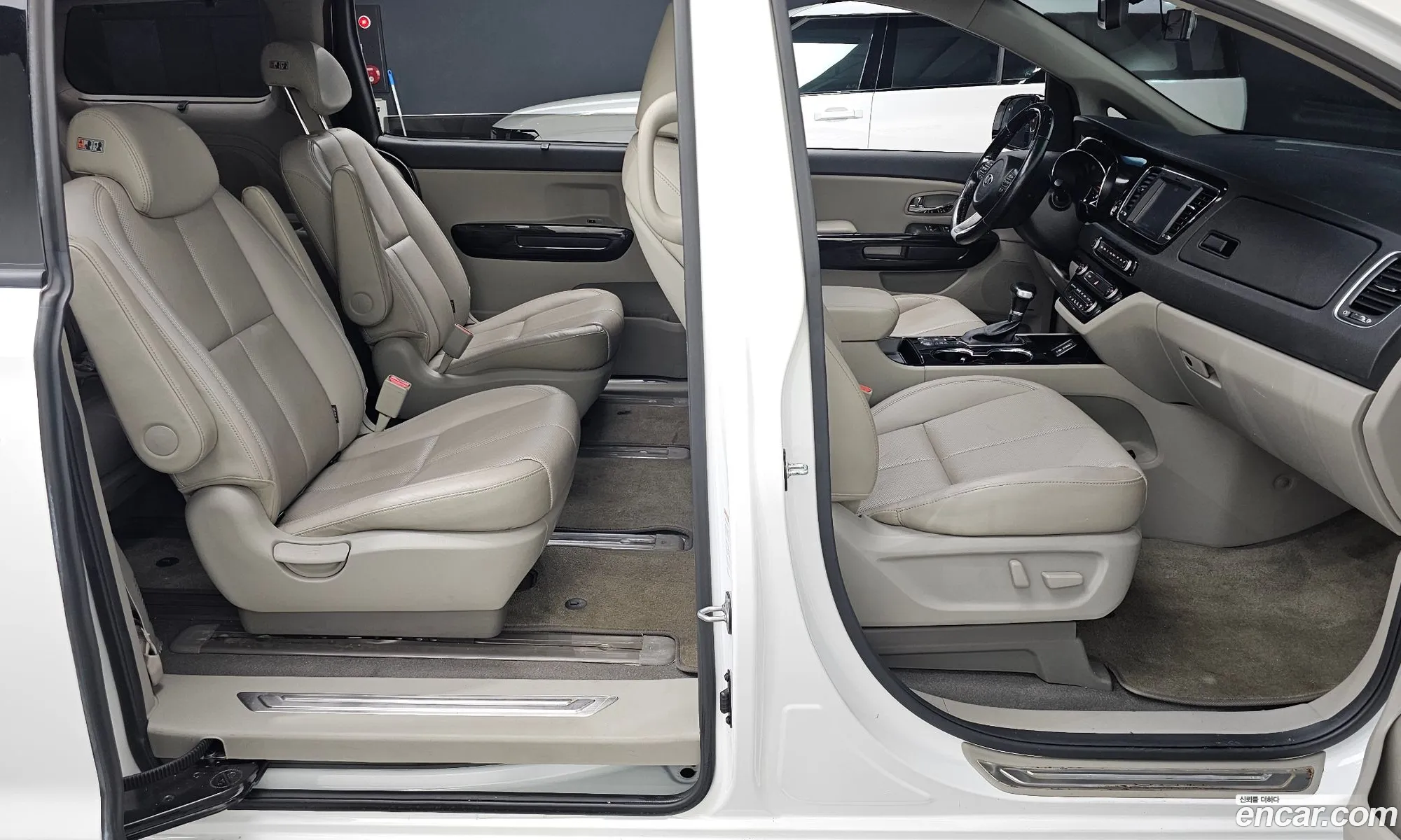 Kia Carnival 2018 — 4