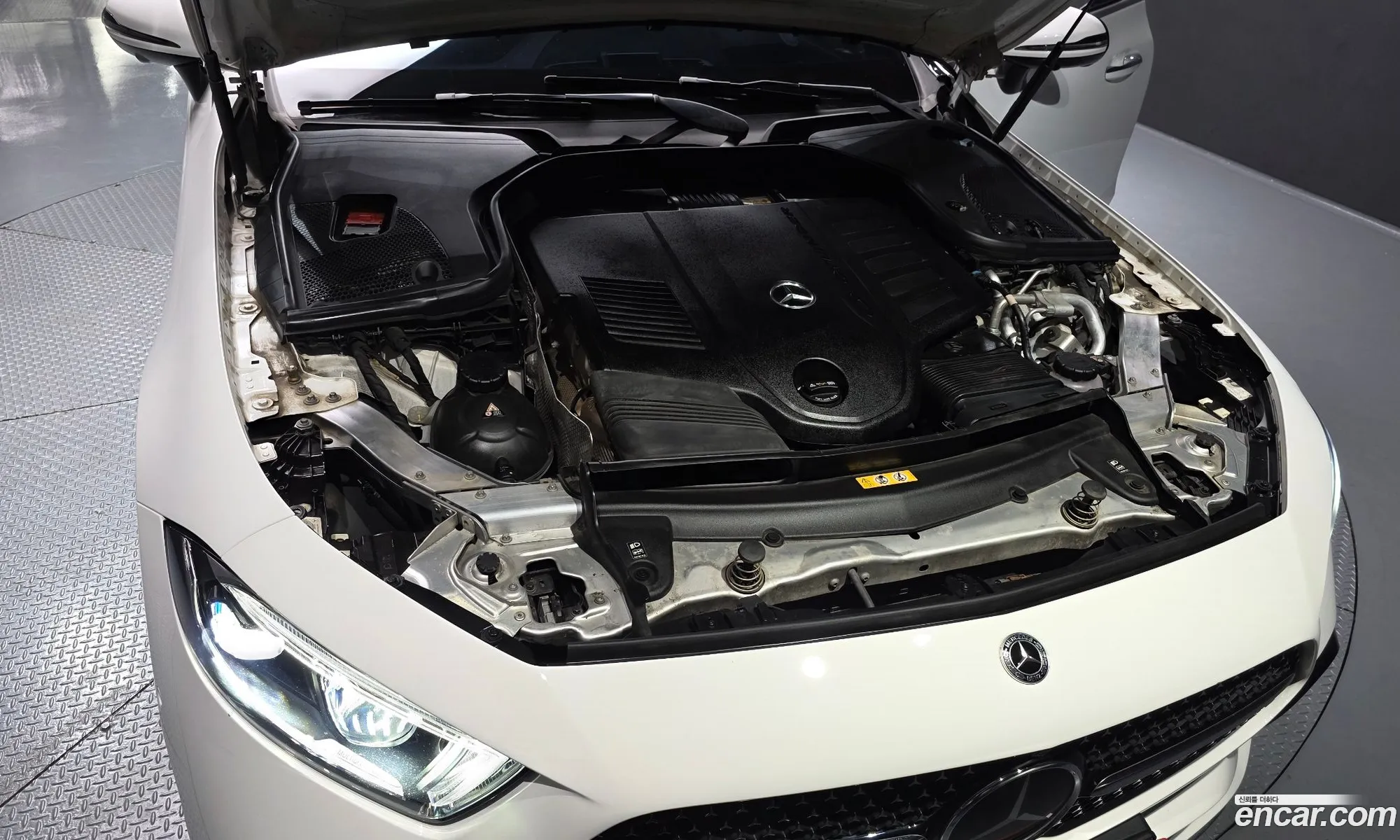Mercedes-Benz CLS-Class C257 2022 — 21