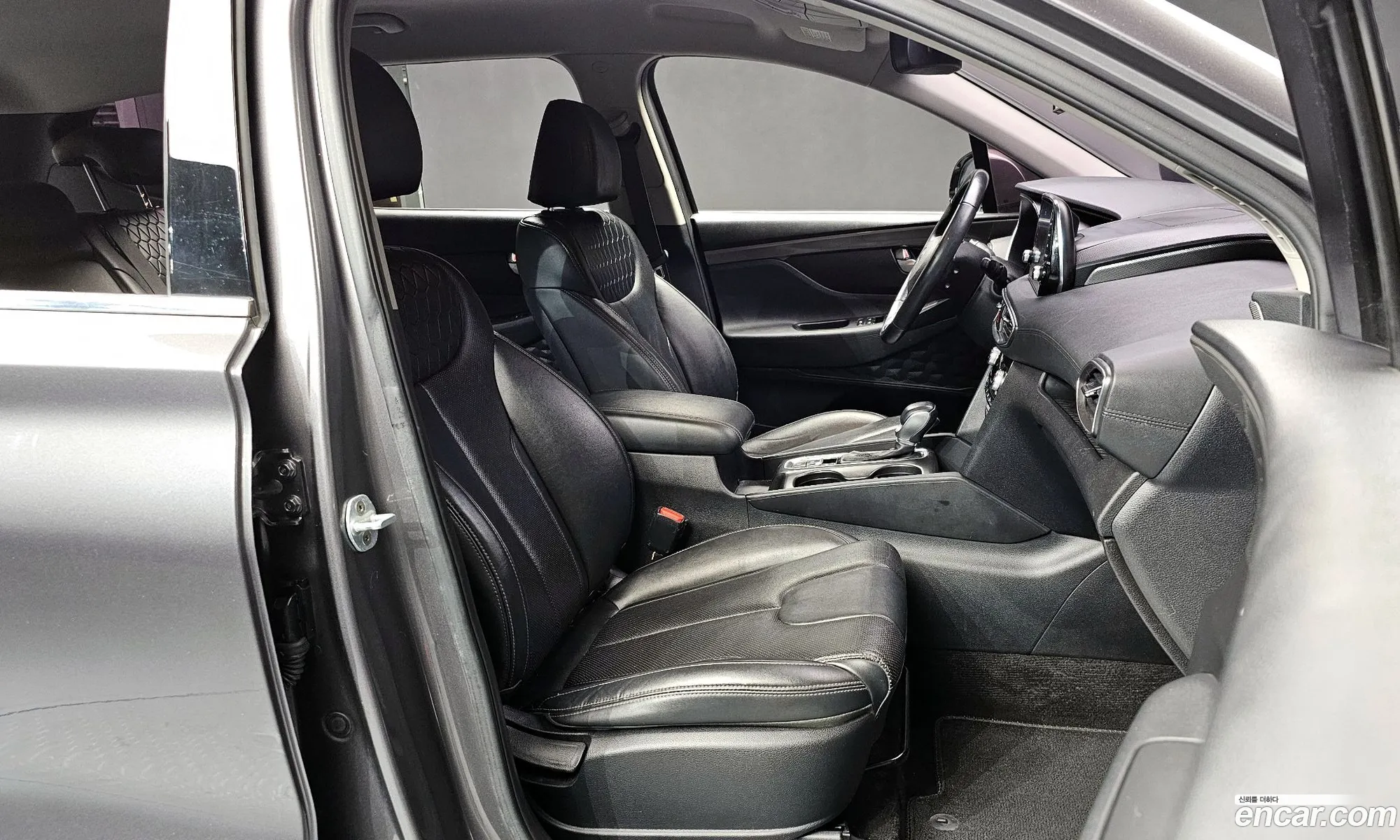 Hyundai Santa Fe TM 2018 KMHS281BDKU075284 — 12