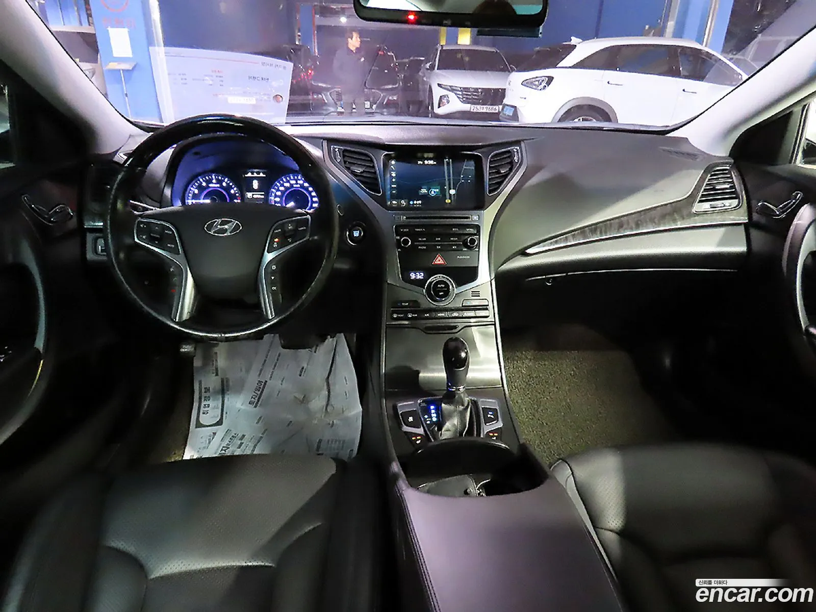 Hyundai Grandeur HG 2014 — 13