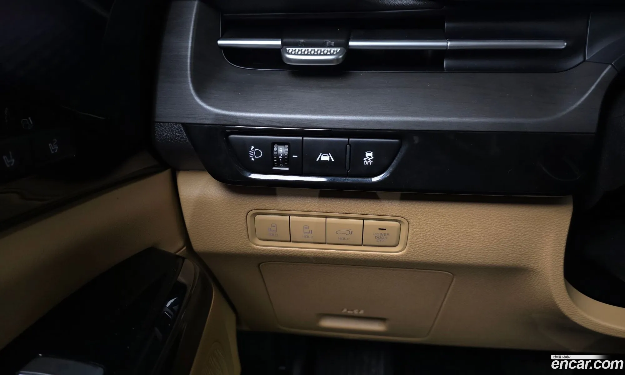 Kia Carnival 2021 KNANE81BBMS032008 — 17