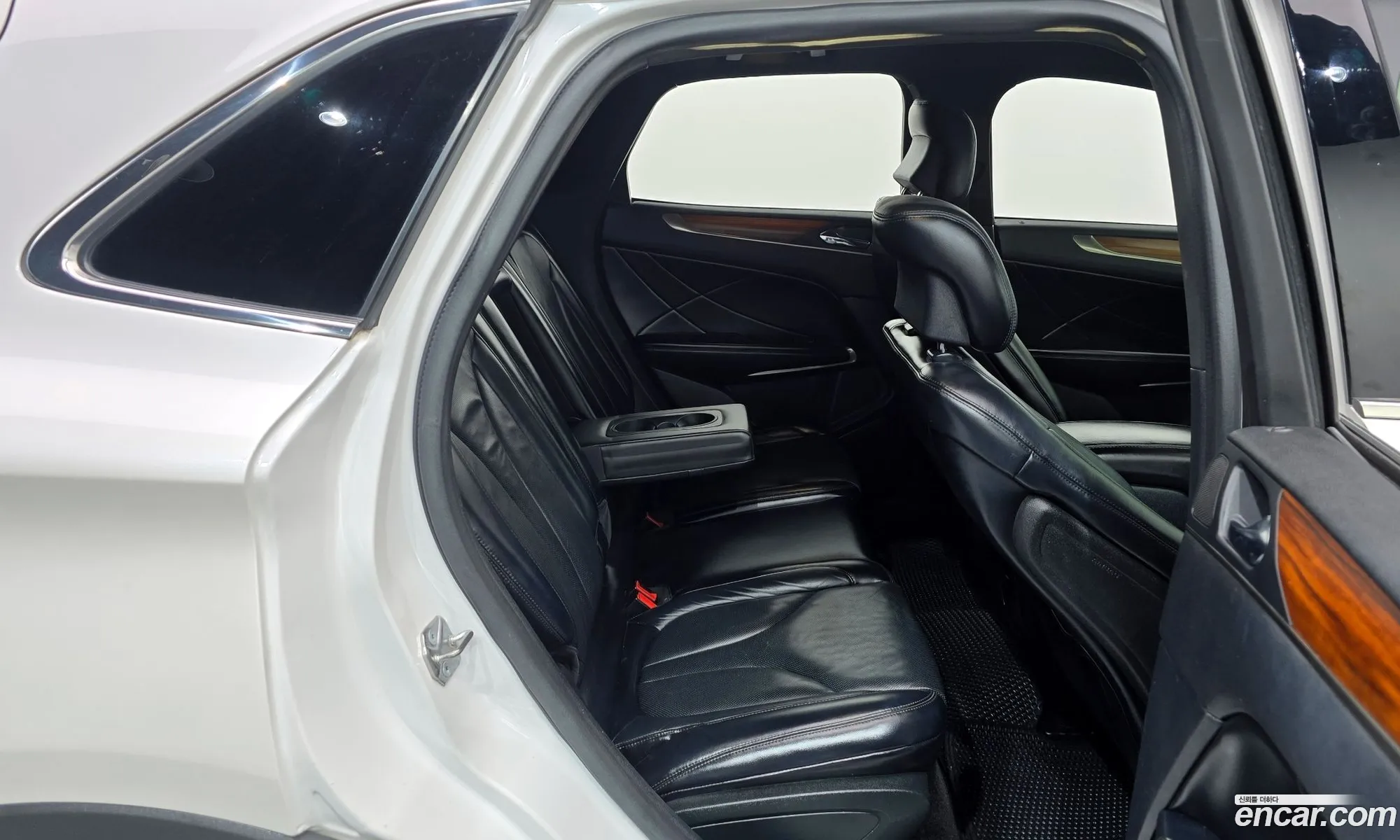 Lincoln MKC 2014 5LMCJ2A98FUJ10601 — 10