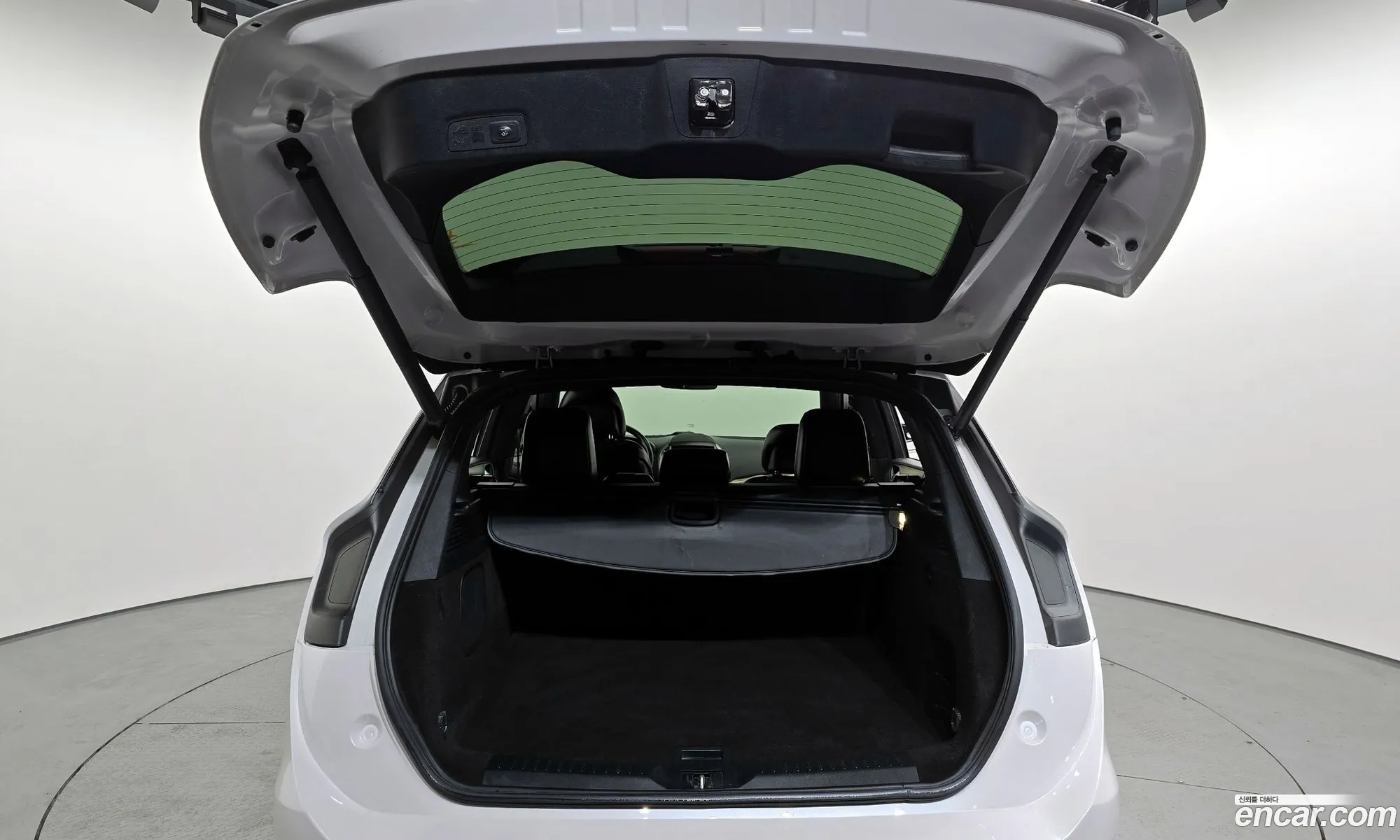 Lincoln MKC 2014 5LMCJ2A98FUJ10601 — 4