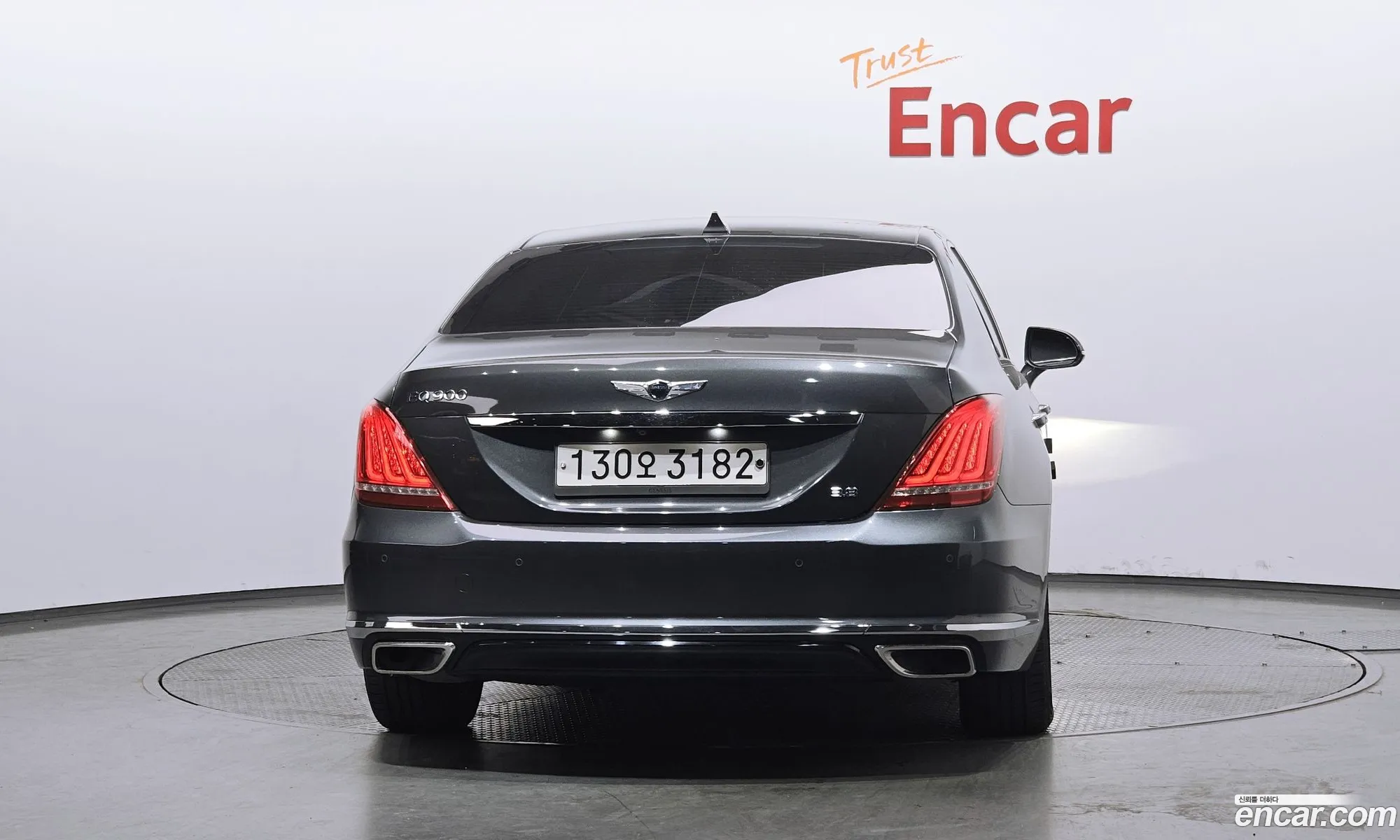 Genesis EQ900 2017 — 11