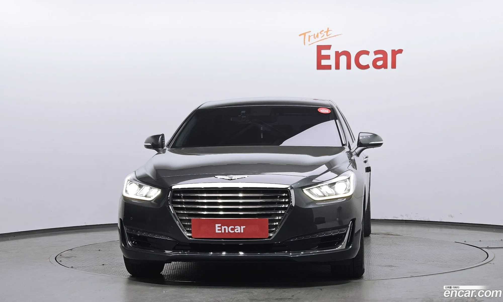 Genesis EQ900 2017 — 19