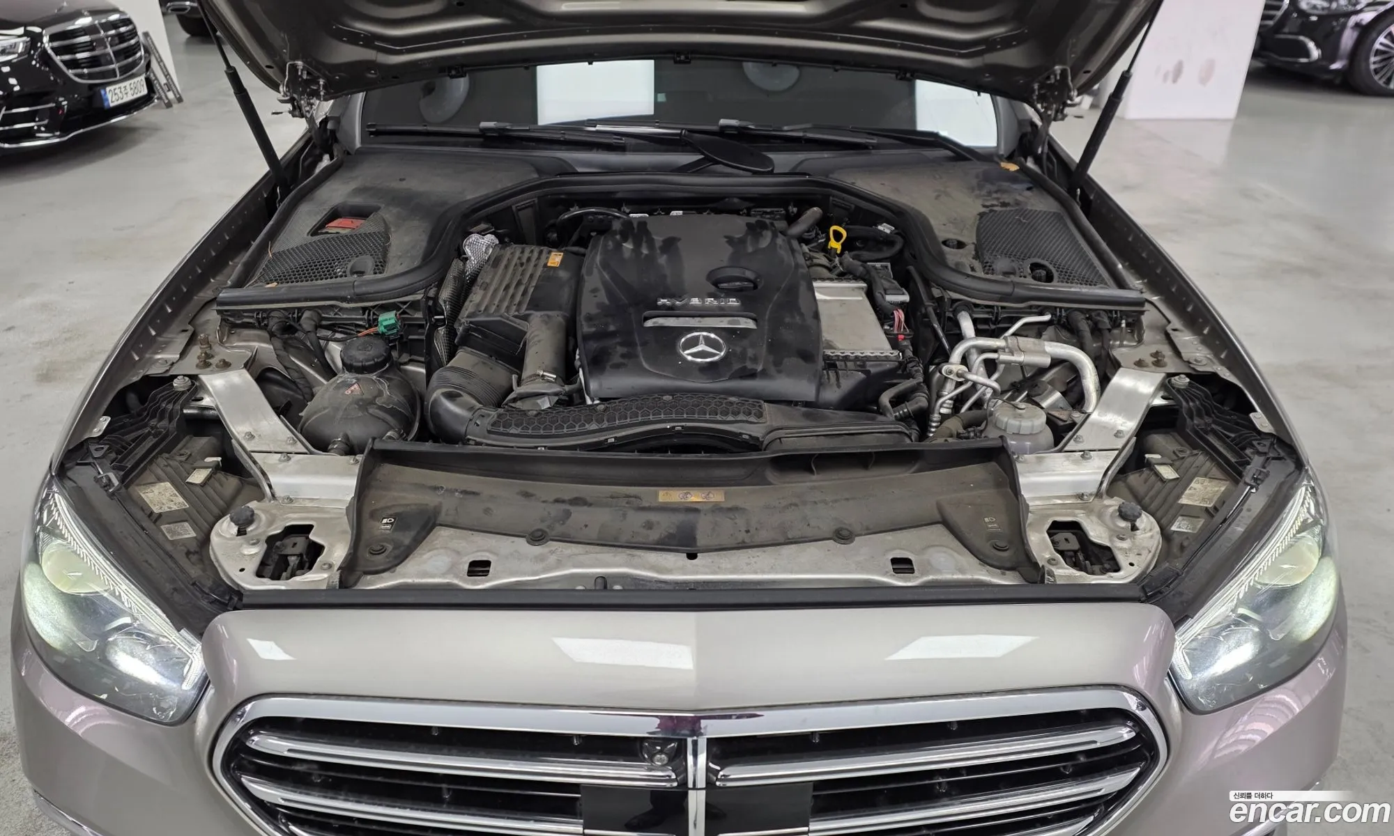 Mercedes-Benz E-Class W213 2021 — 12