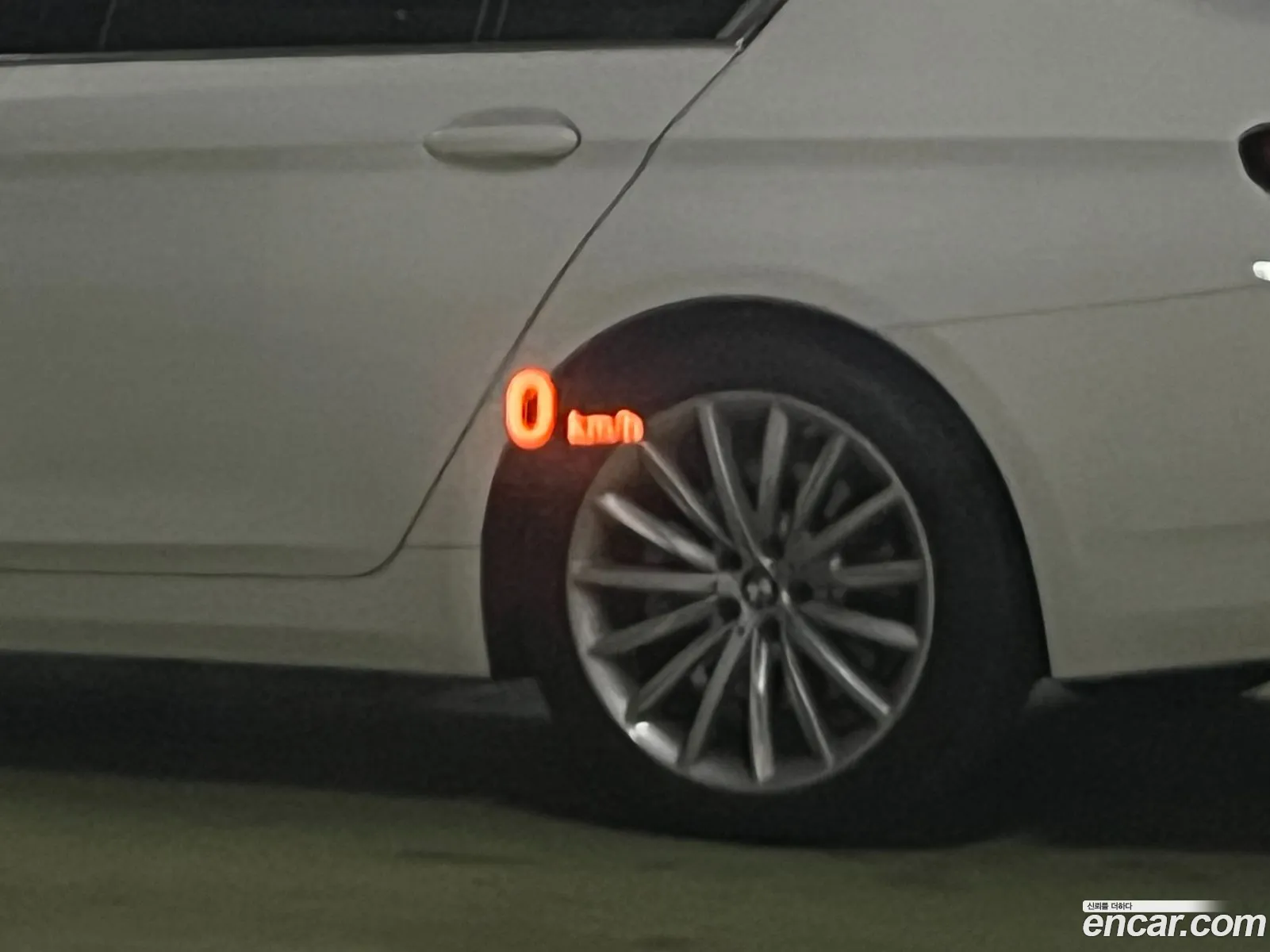 BMW 5 Series 2012 — 18