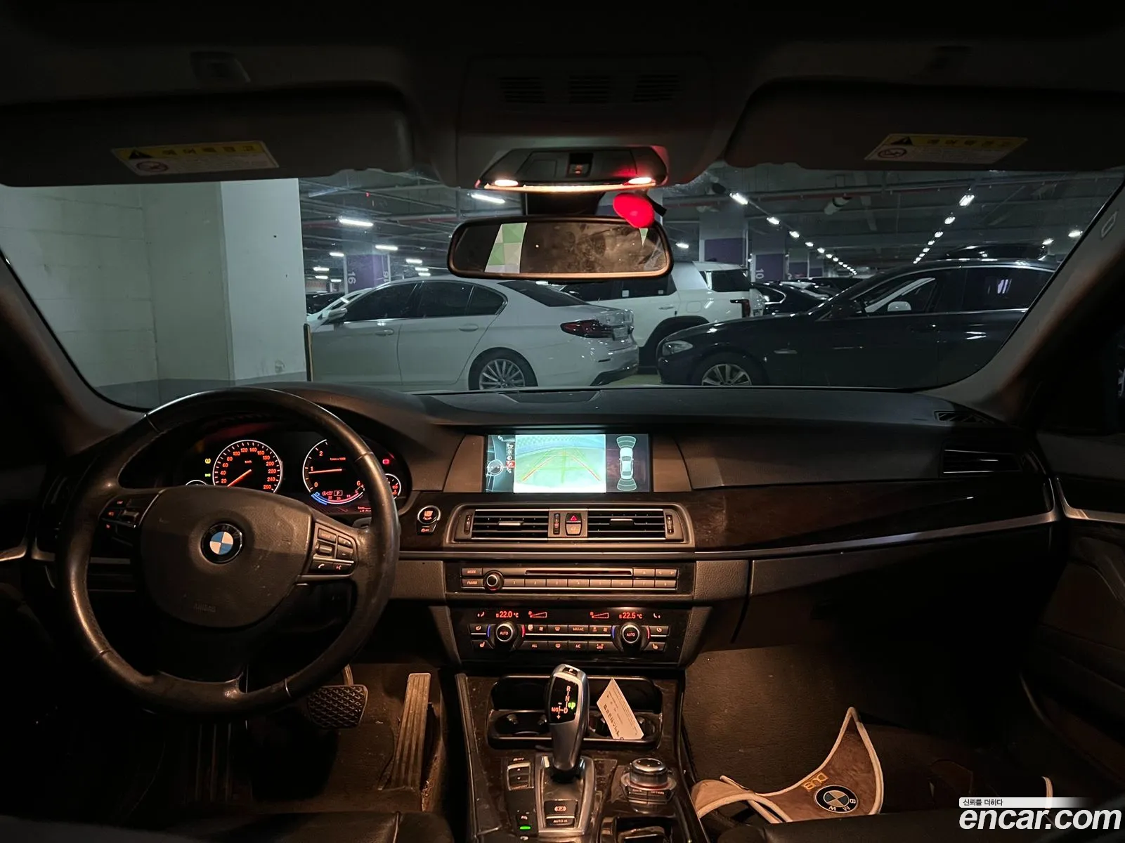 BMW 5 Series 2012 — 16