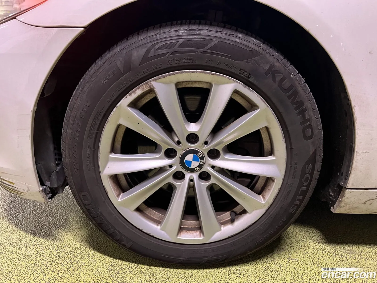 BMW 5 Series 2012 — 3