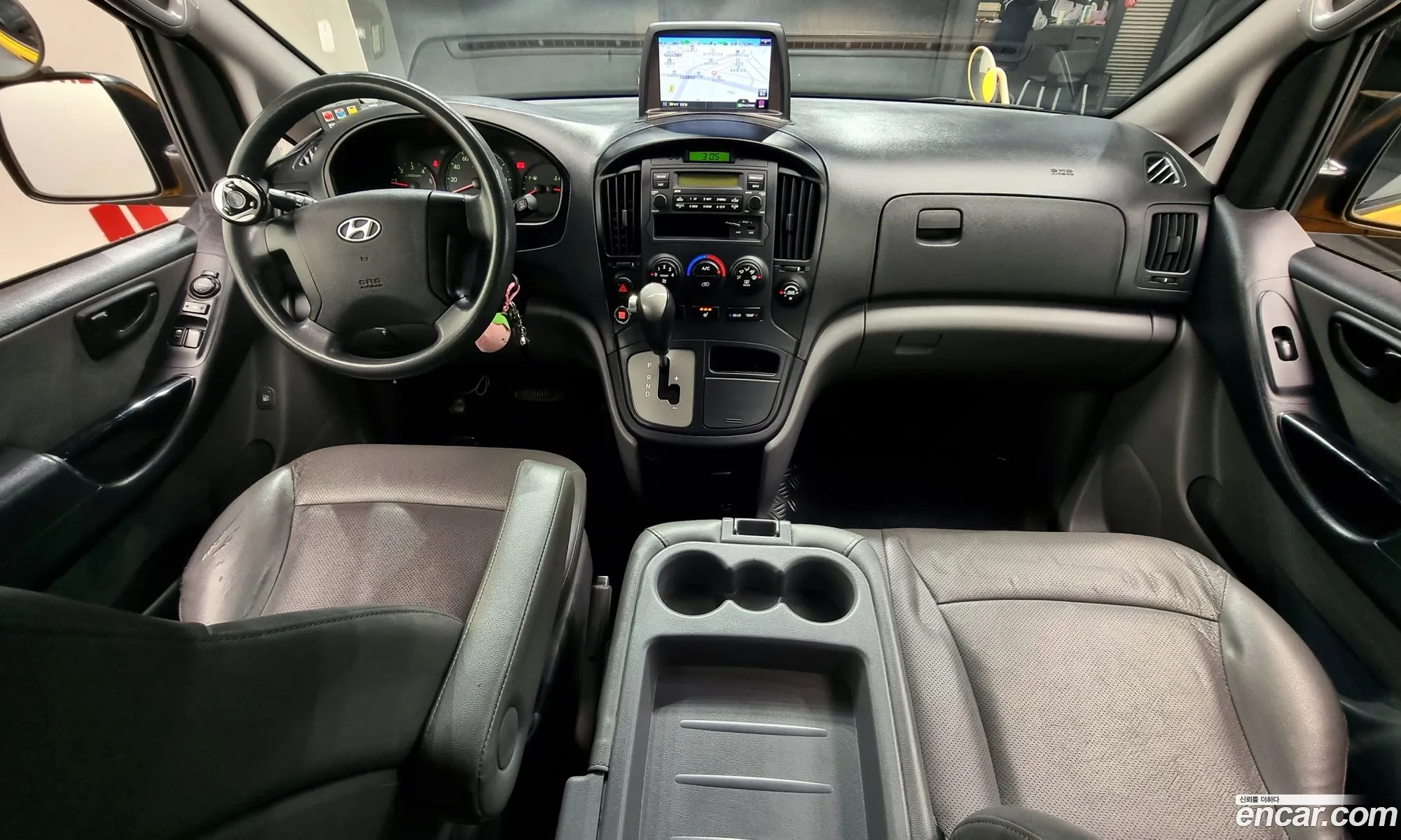 Hyundai Grand Starex 2015 — 11