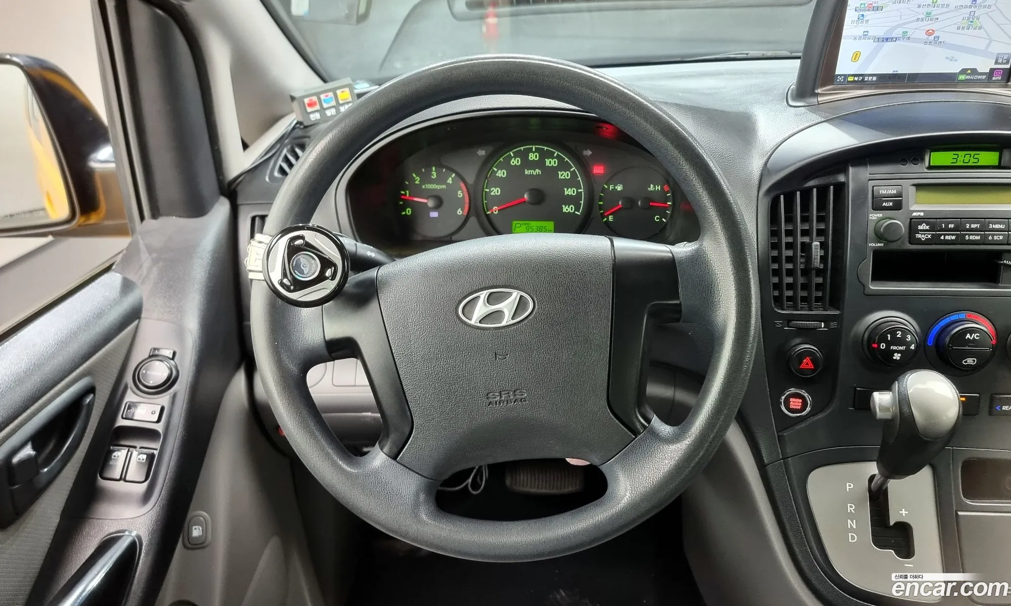 Hyundai Grand Starex 2015 — 3