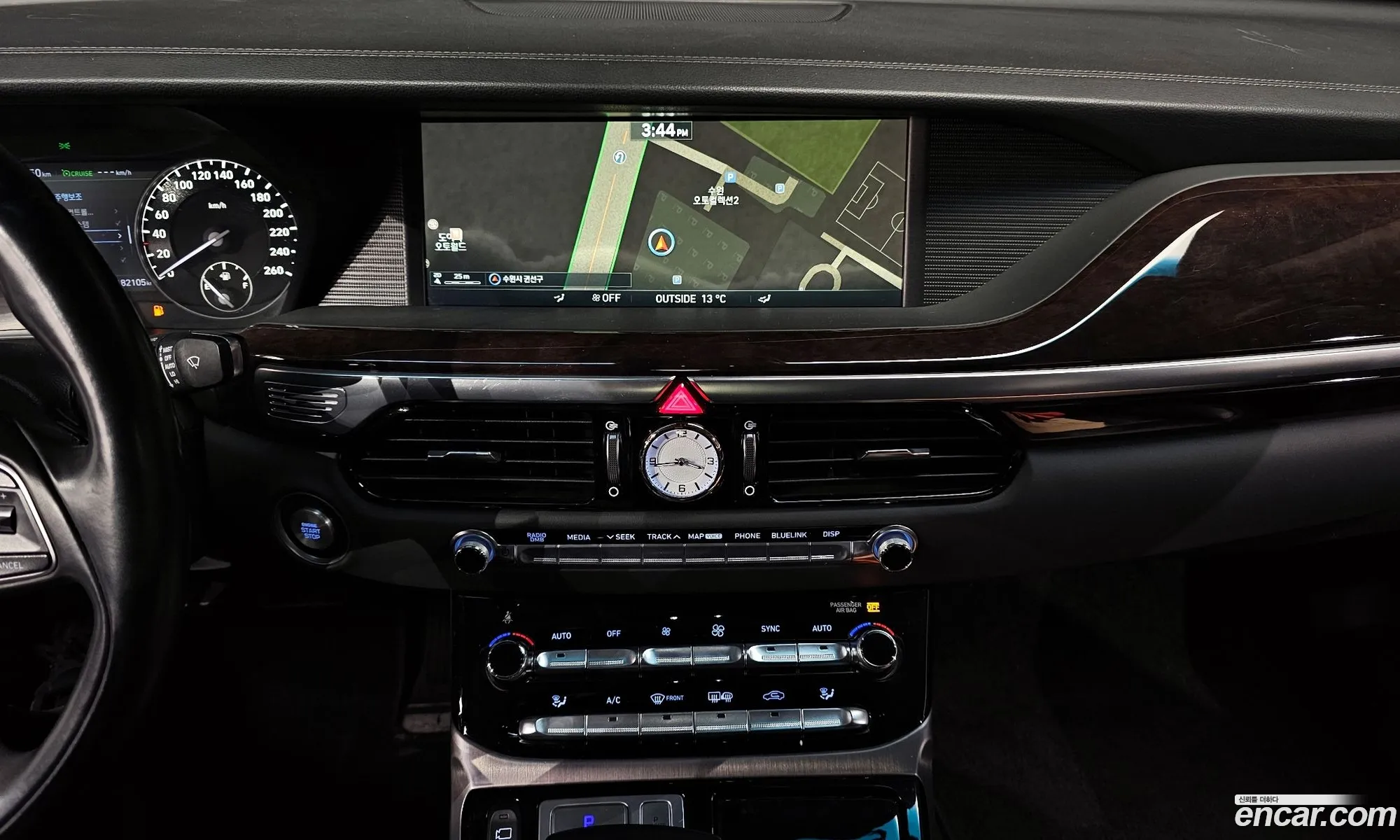 Genesis EQ900 2016 — 7