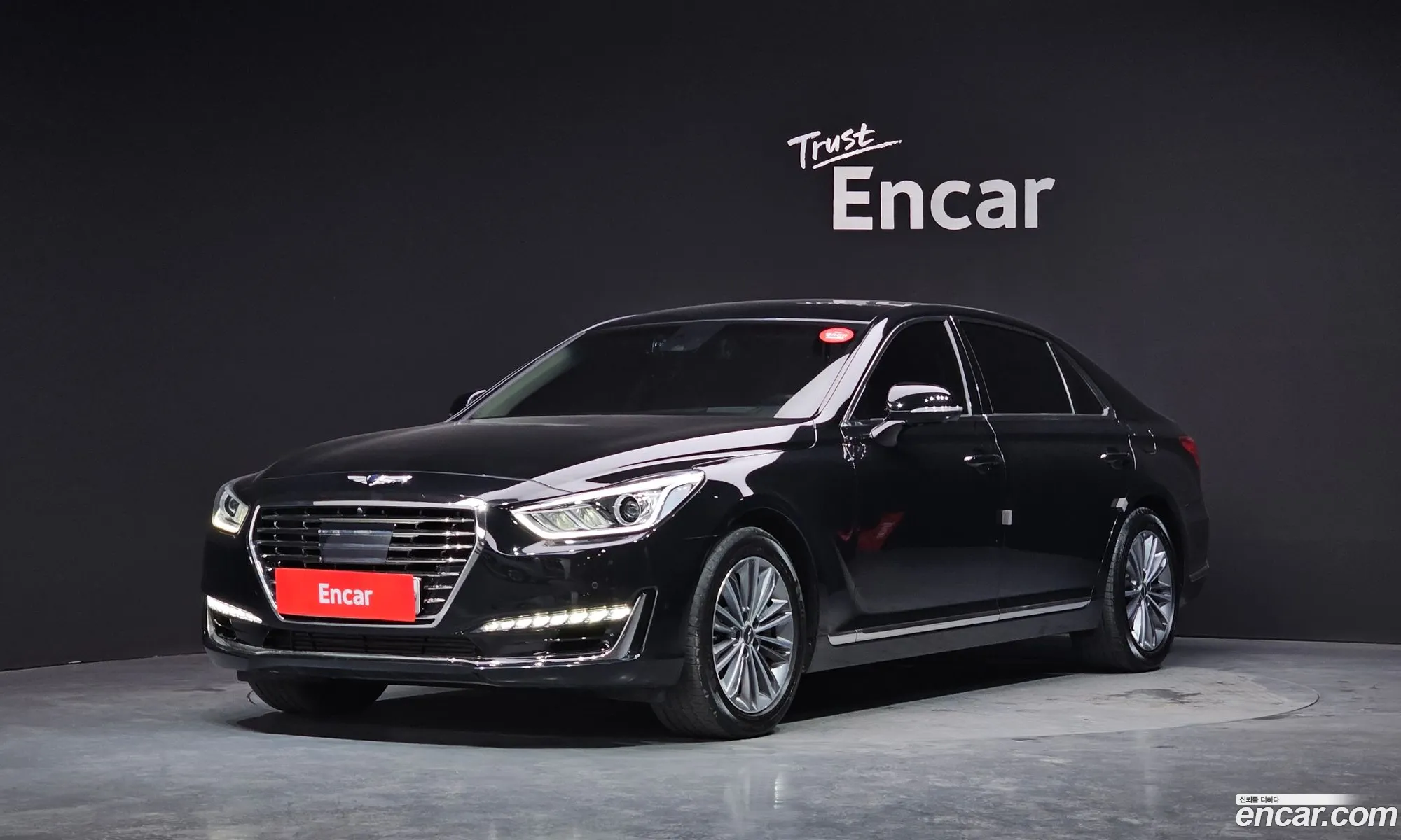 Genesis EQ900 2016 — 16