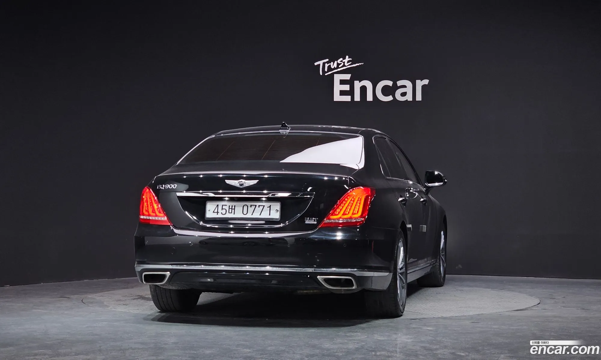 Genesis EQ900 2016 — 10