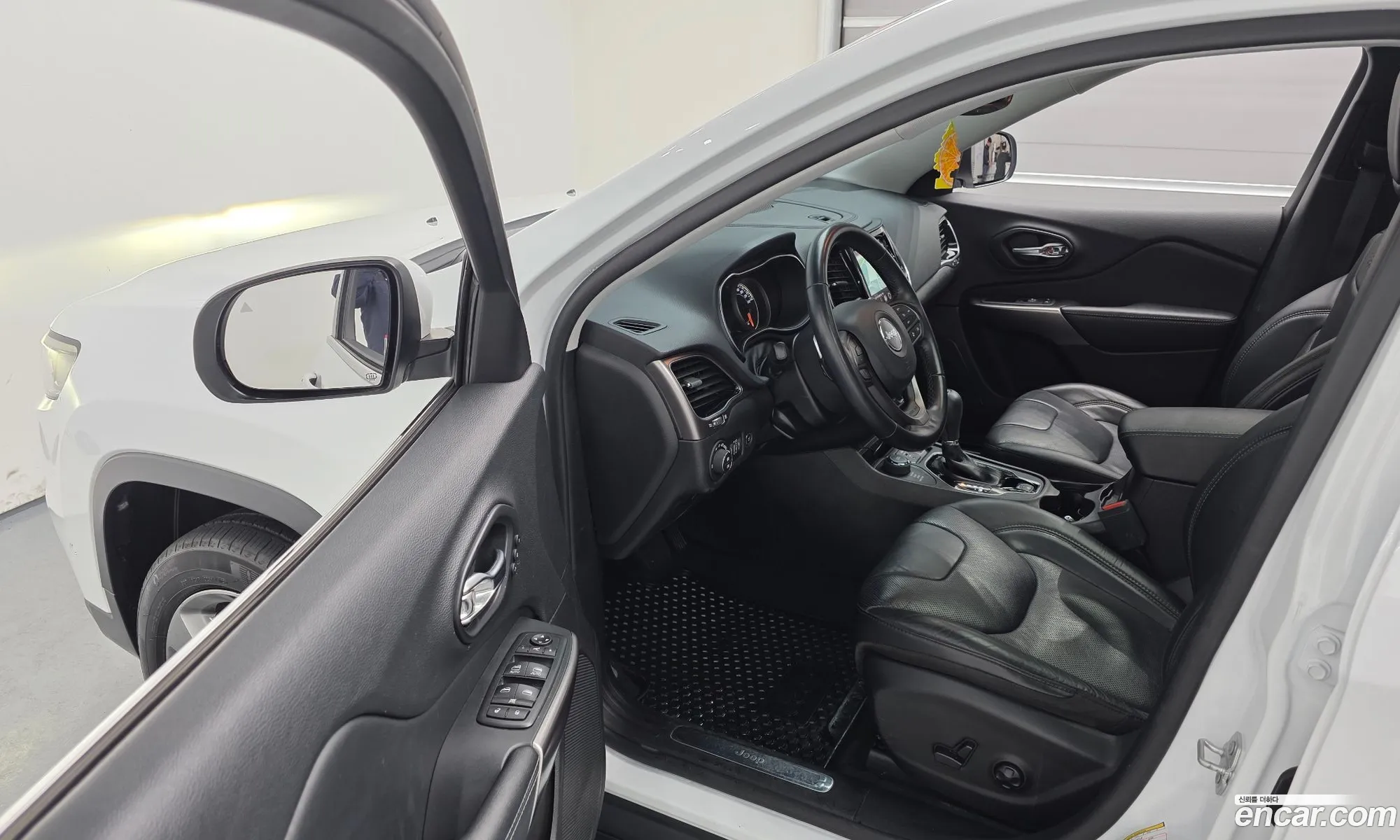Jeep Cherokee 2021 1C4PJMDBXMD138111 — 6